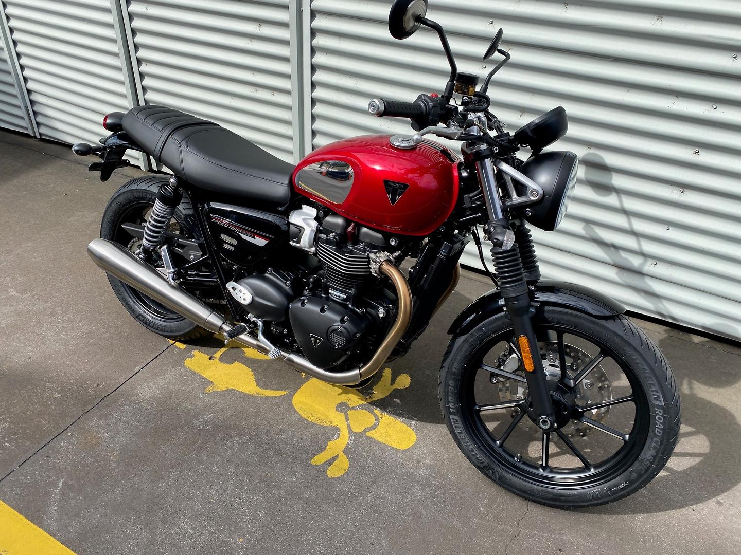 2022 TRIUMPH SPEED TWIN 900 CHROME EDITION MY23 ROAD