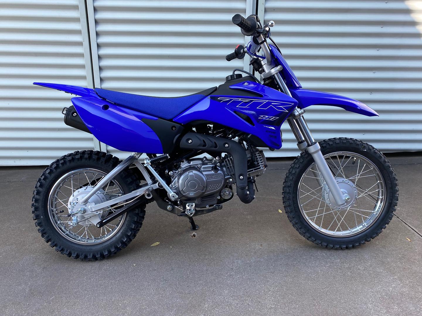 2023 YAMAHA TT-R110E MINI BIKE