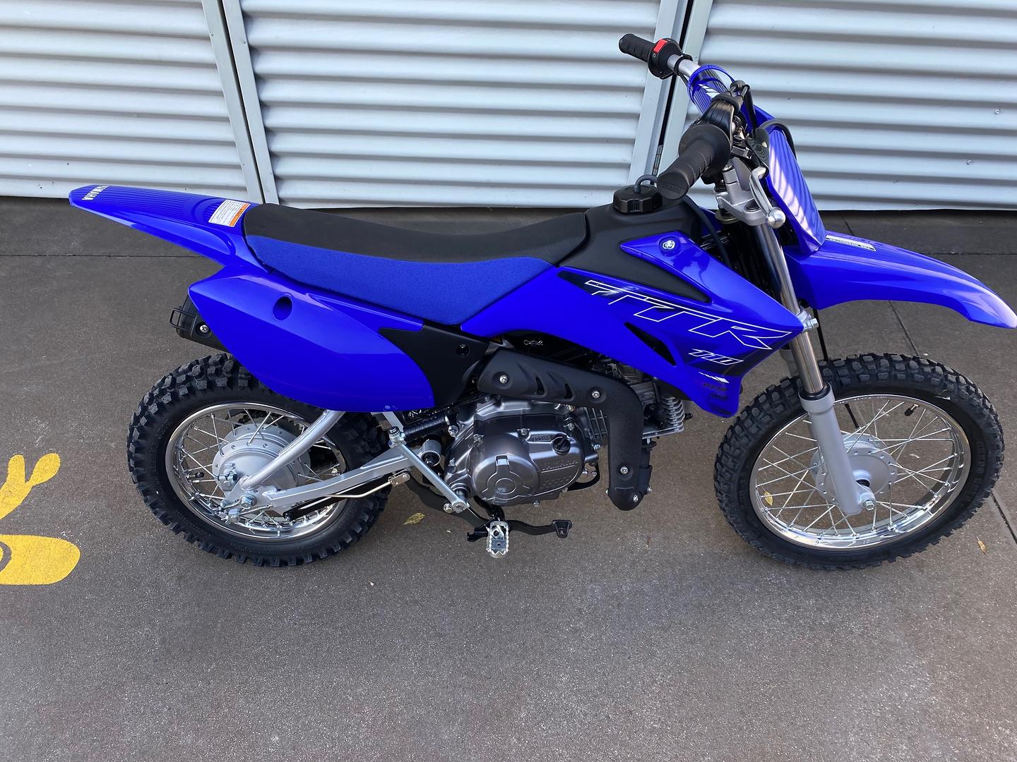 2023 YAMAHA TT-R110E MINI BIKE