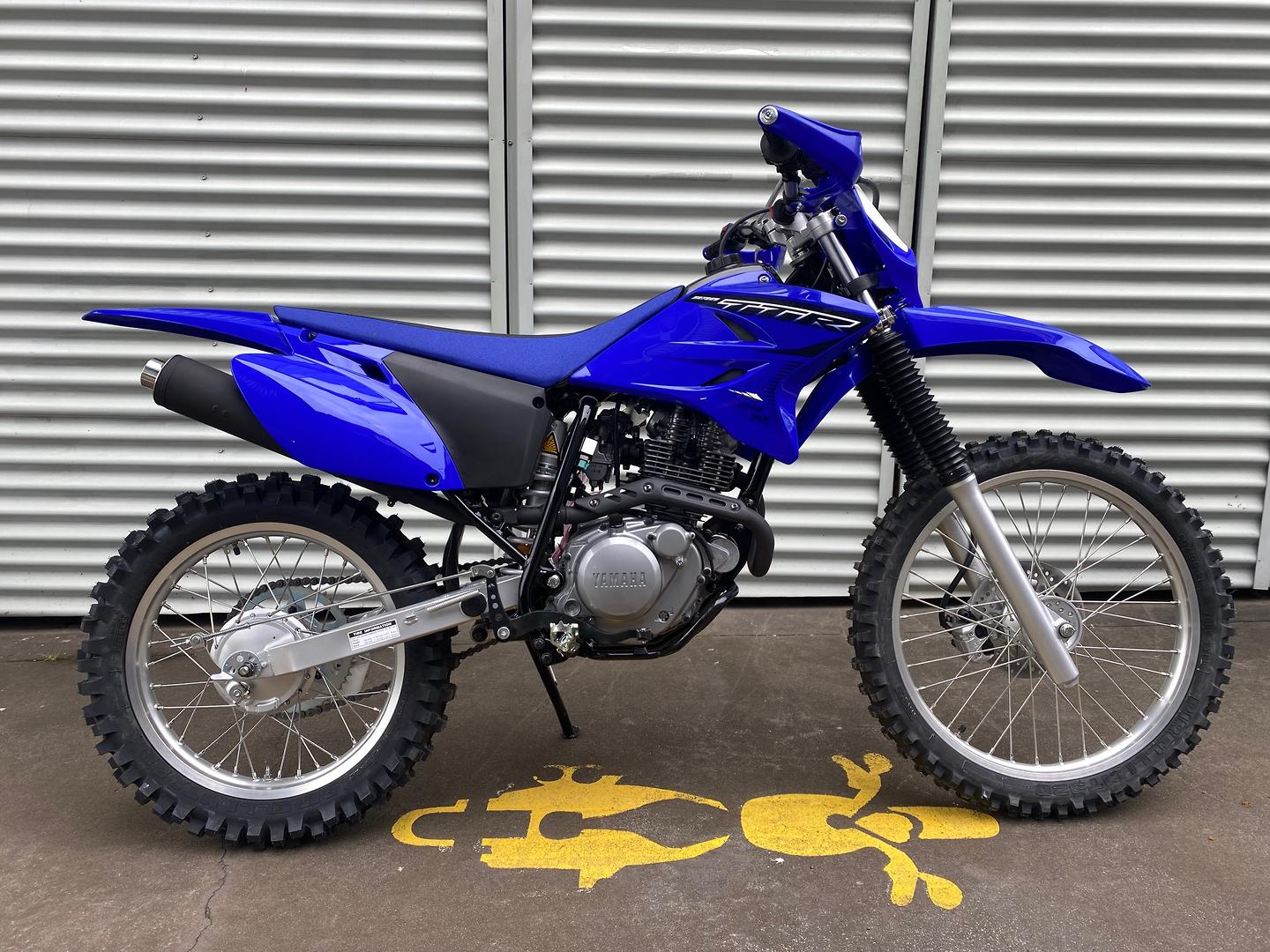 2023 YAMAHA TT-R230 TRAIL
