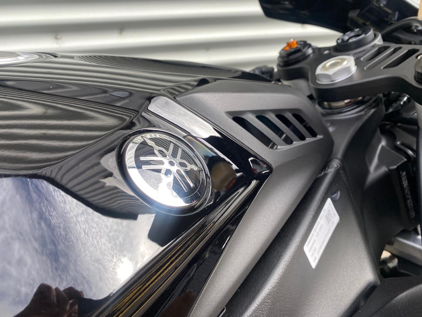 2023 YAMAHA YZF-R1 SPORTS