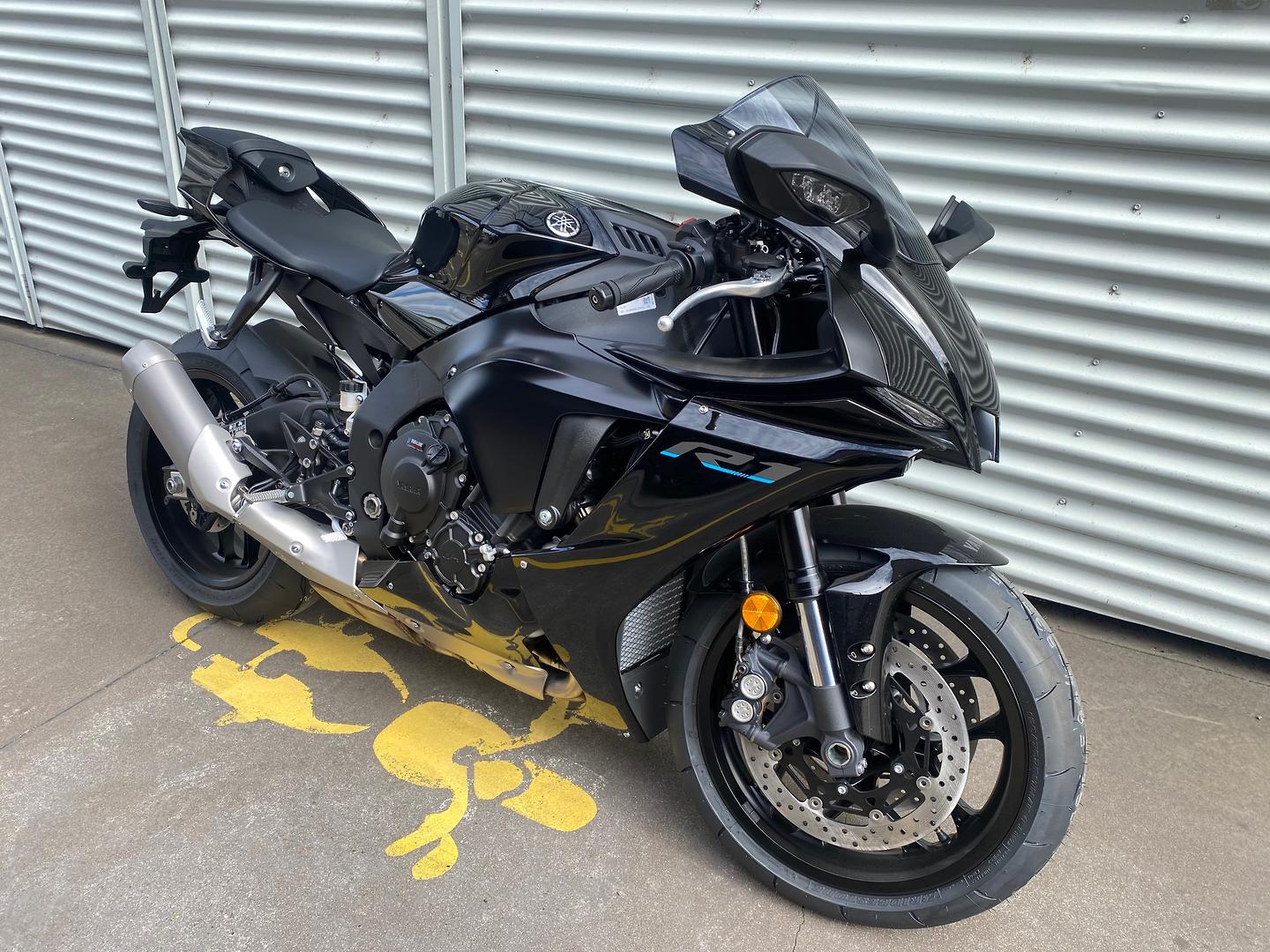 2023 YAMAHA YZF-R1 SPORTS