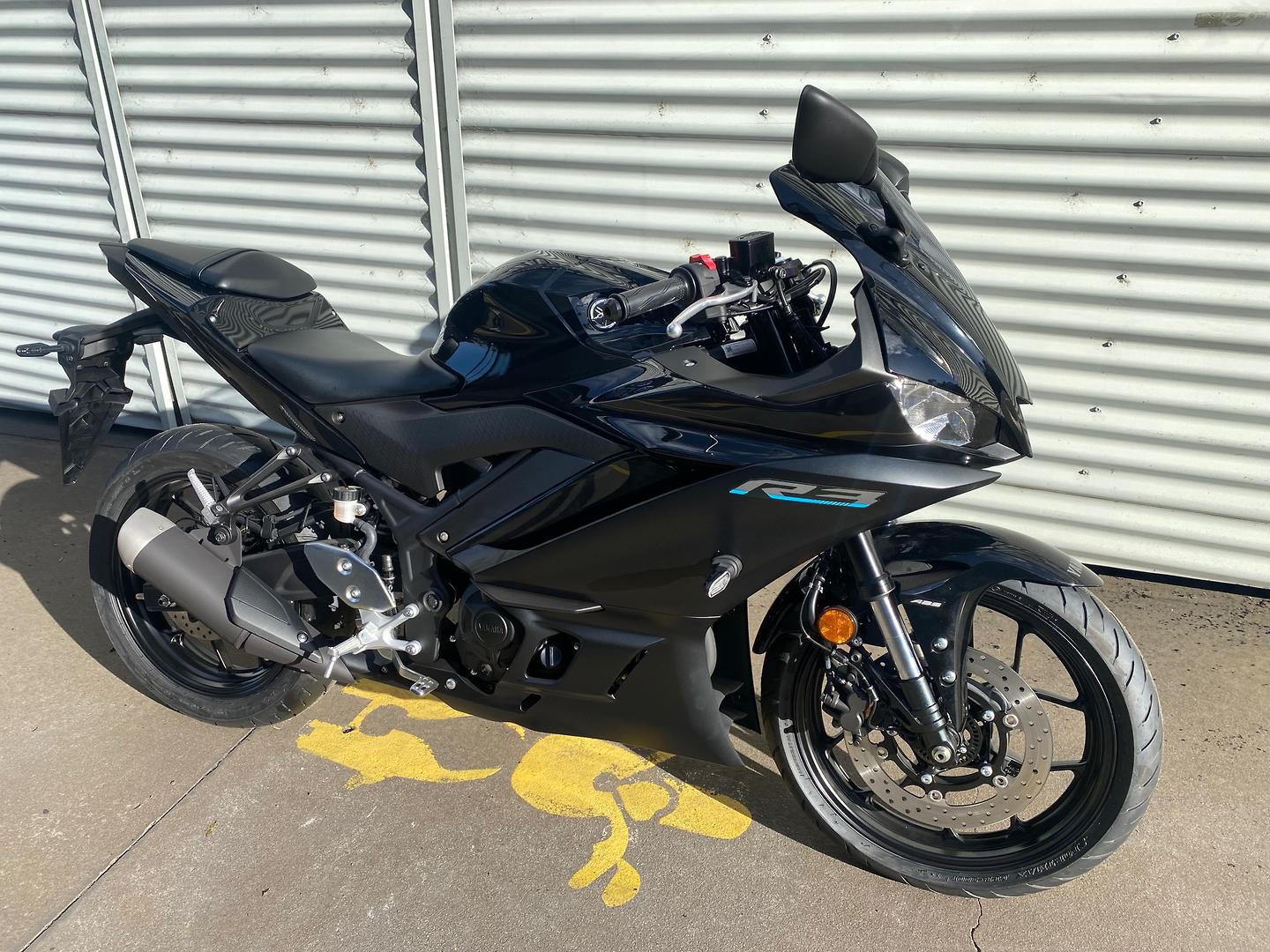 2023 YAMAHA YZF-R3 SPORTS