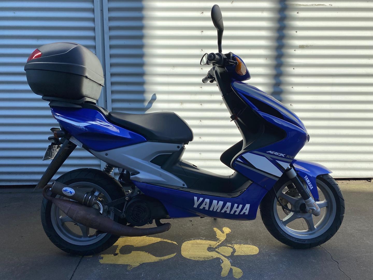 2004 YAMAHA AEROX 100 (YQ100) SCOOTER