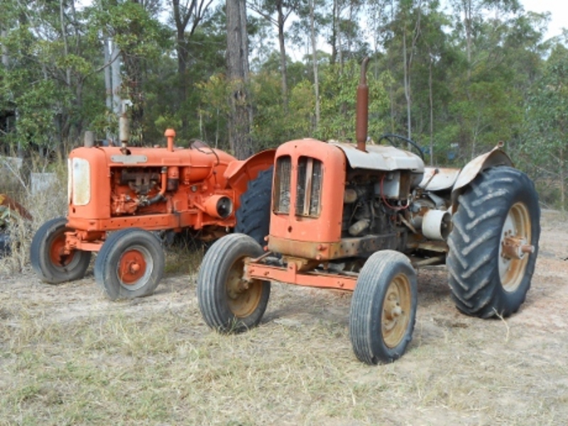 2 NUTTFIELD DM4/ M4 TRACTORS