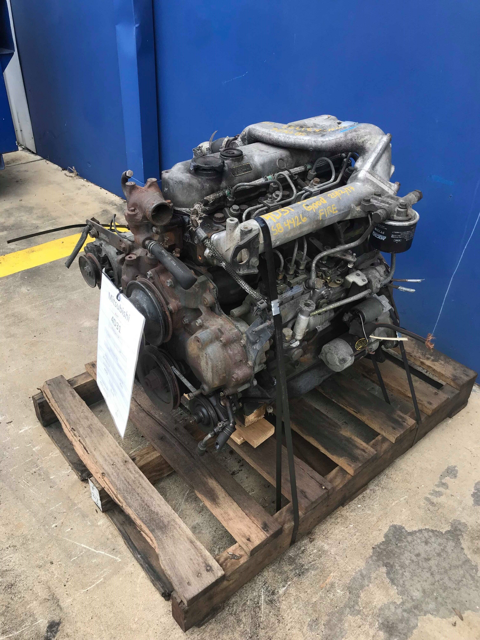 MITSUBISHI 4D31 ENGINE