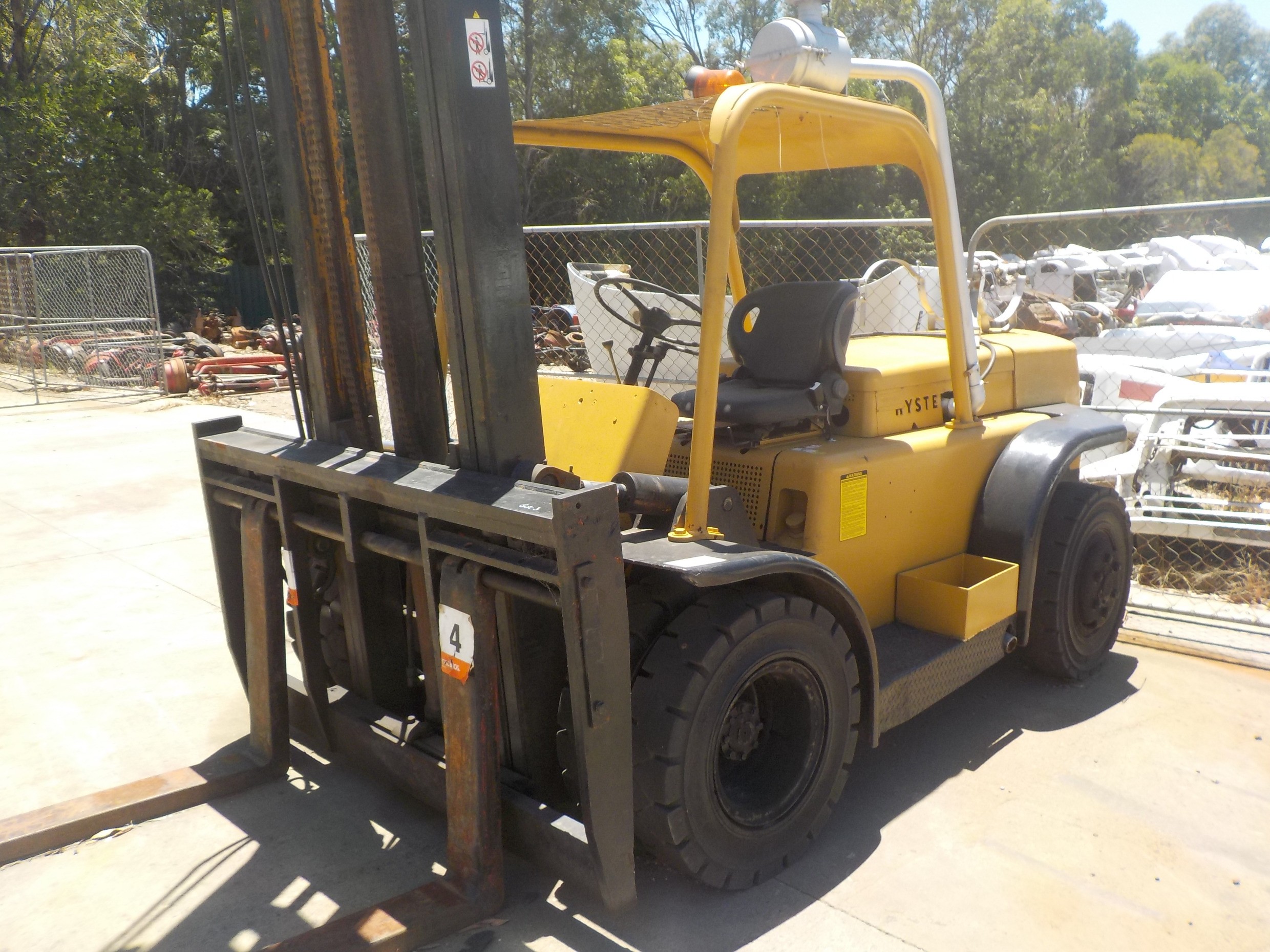 HYSTER H150F STD FORKLIFT