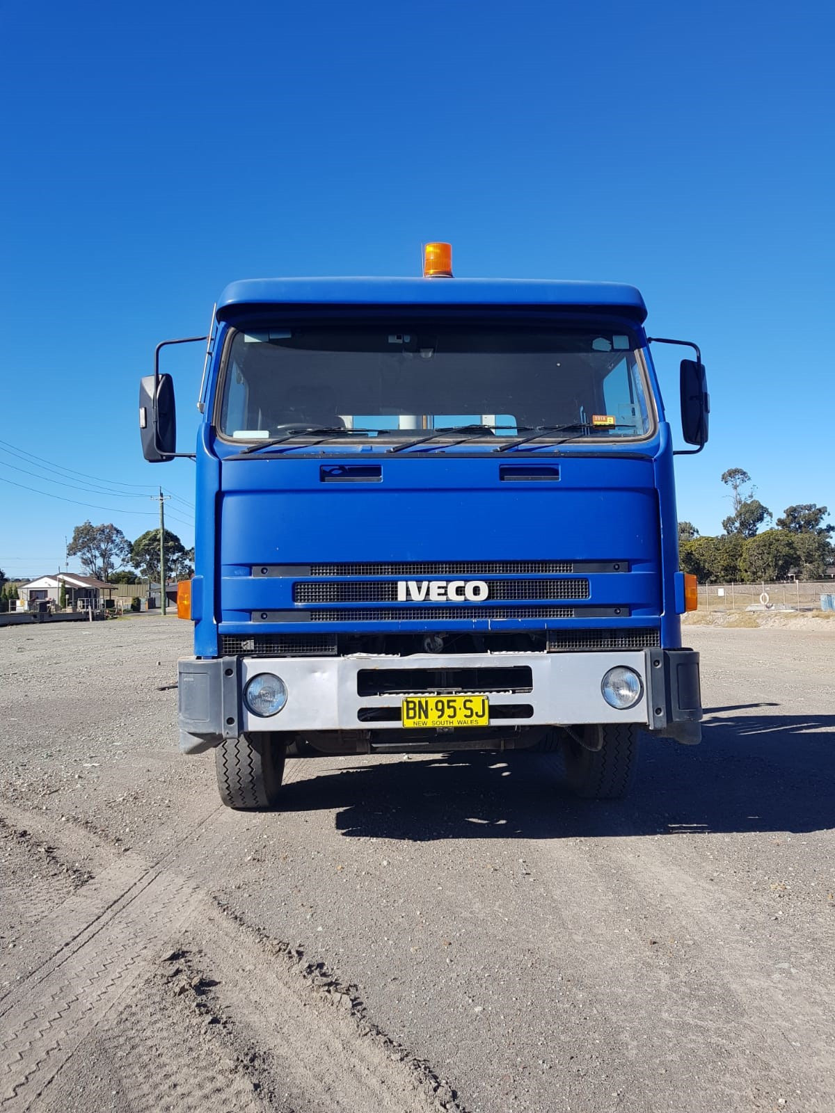 2007 INTERNATIONAL ACCO 2350D MANUAL HOOKLIFT/BI FOLD