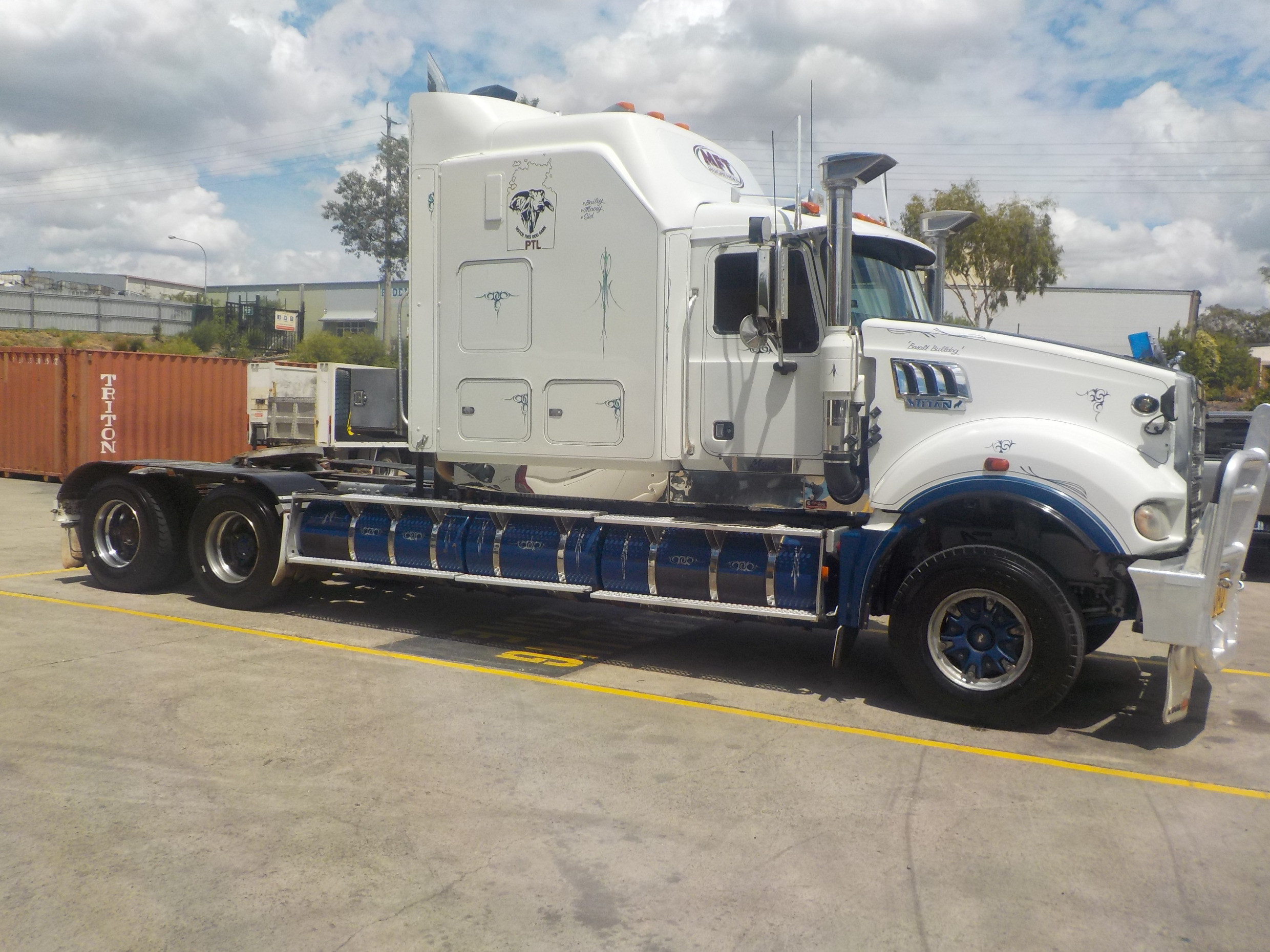2009 MACK TITAN CXX TITAN TRUCK MANUAL PRIMEMOVER