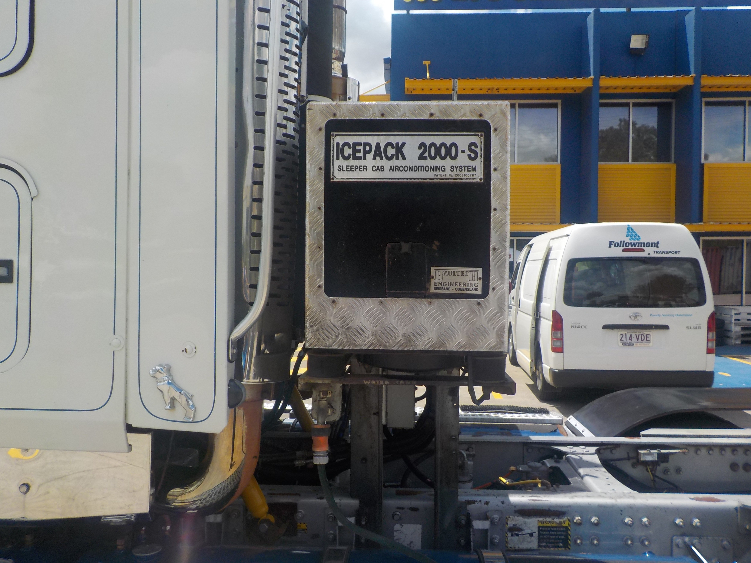 2009 MACK TITAN CXX TITAN TRUCK MANUAL PRIMEMOVER