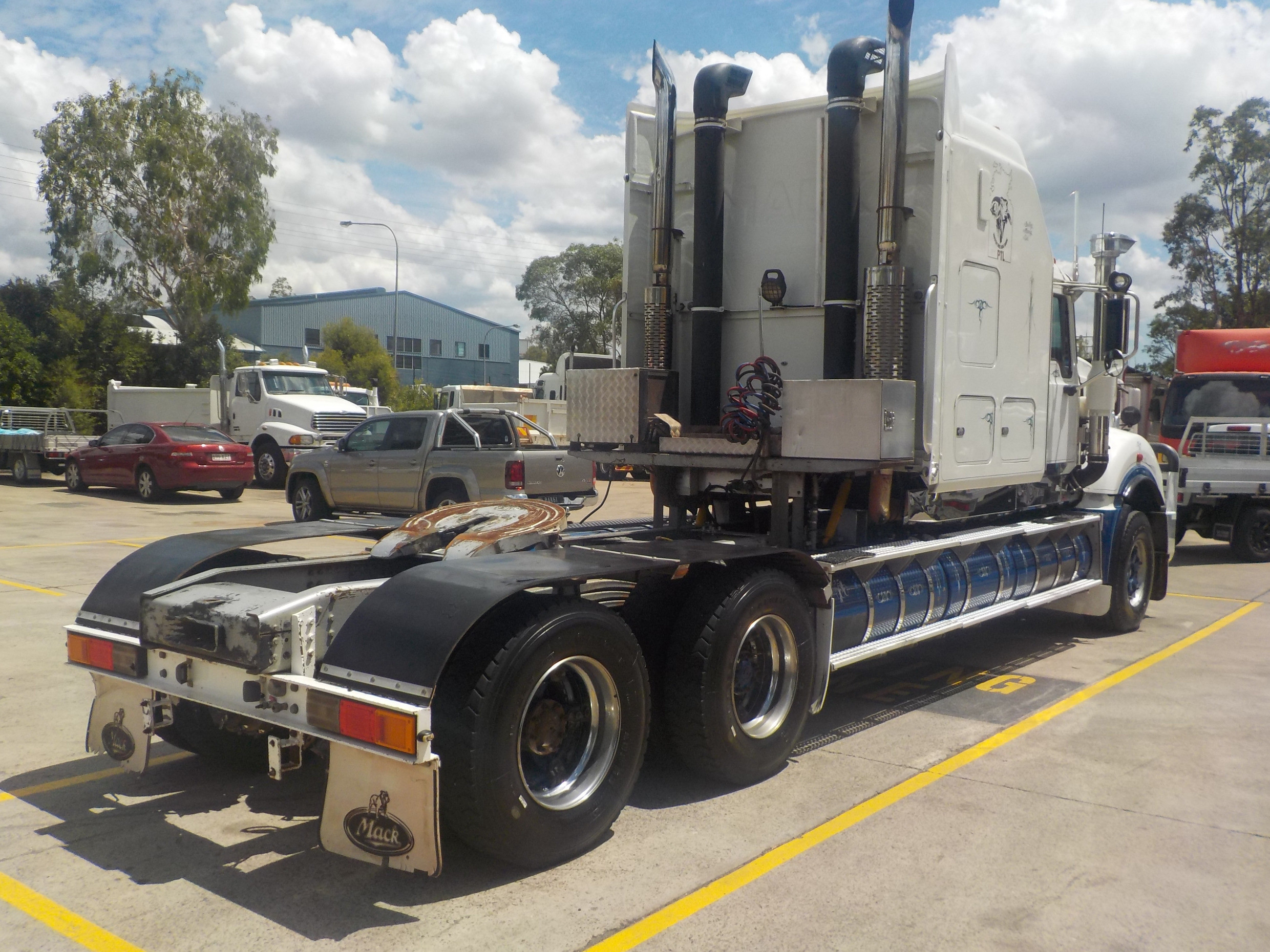 2009 MACK TITAN CXX TITAN TRUCK MANUAL PRIMEMOVER