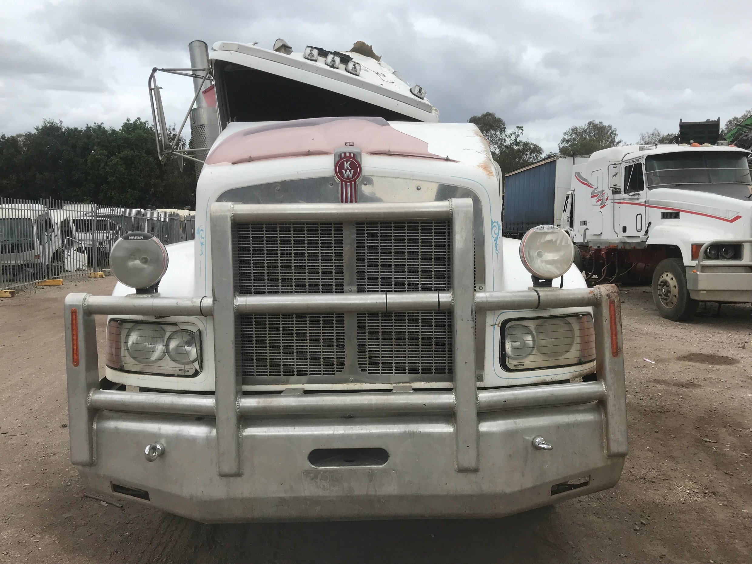 2002 KENWORTH T404 MANUAL PRIMEMOVER