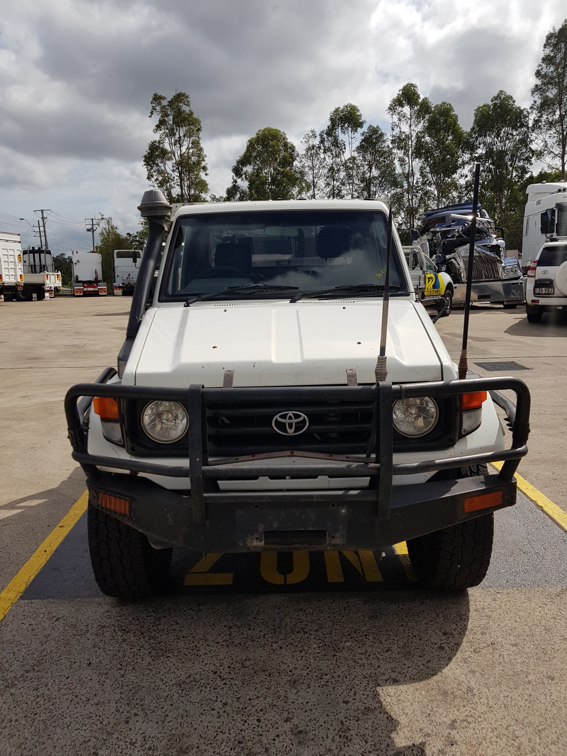 2001 TOYOTA LANDCRUISER HZJ79R-TJMRSQ3 UTILITY