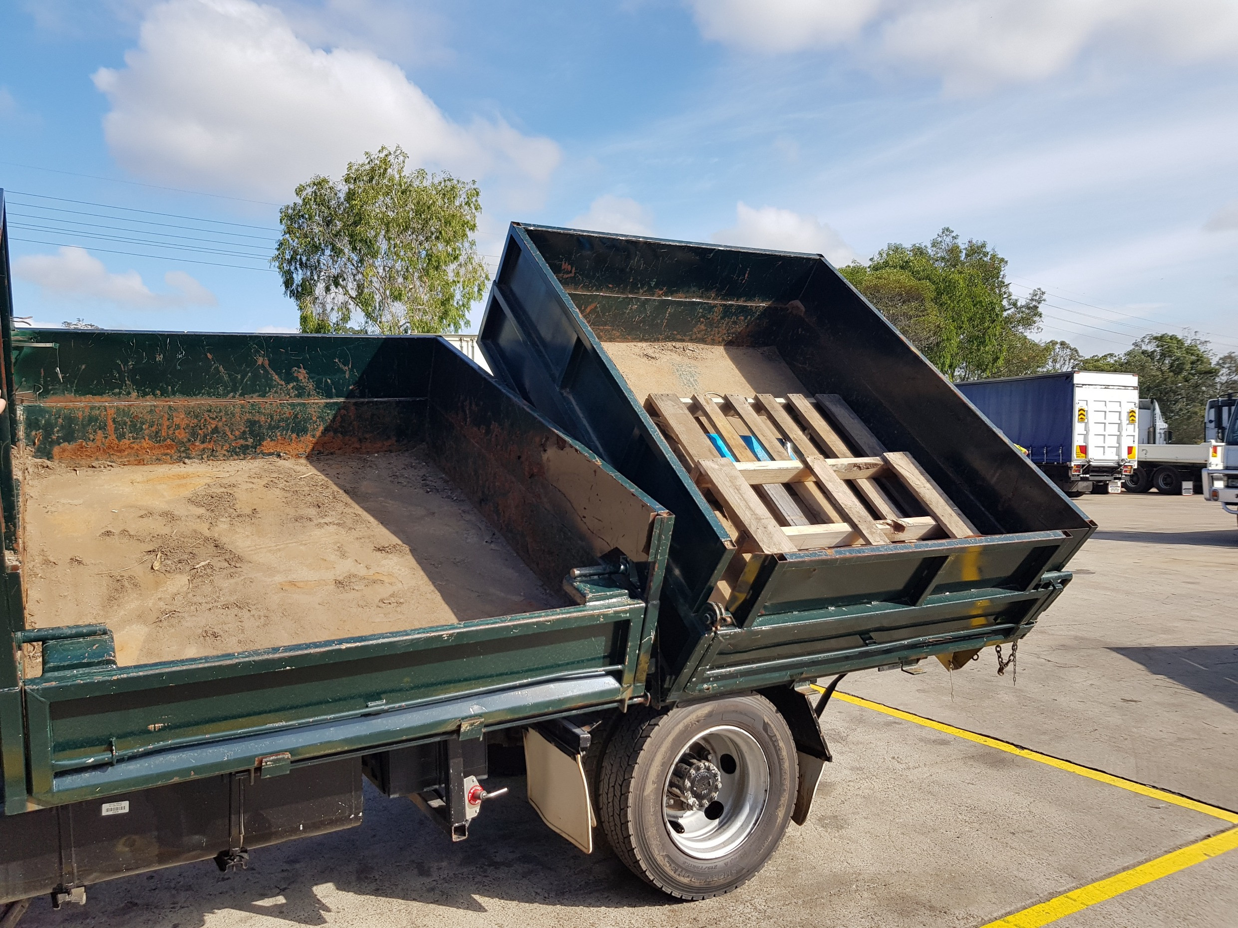 2000 HINO FB 4J SERIES TRUCK MANUAL TIPPER