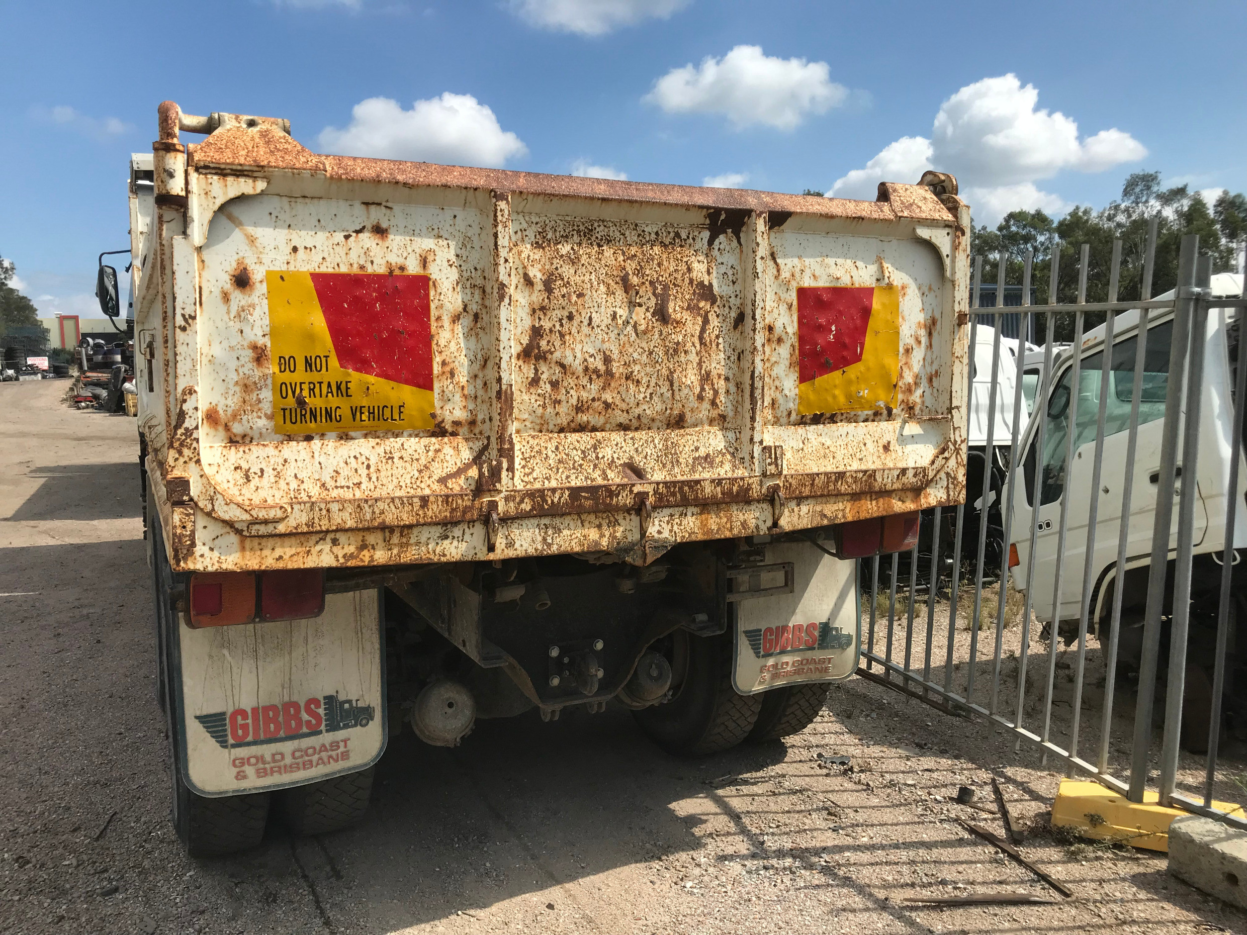 1992 NISSAN UD CWB450 MANUAL TIPPER