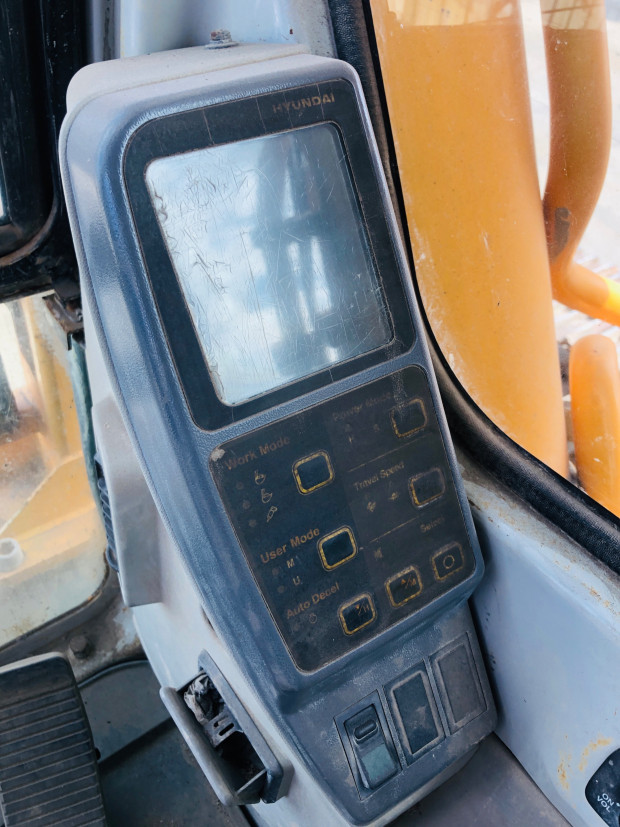 2006 HYUNDAI 360C-7 AUTOMATIC TRACKED-EXCAVATOR
