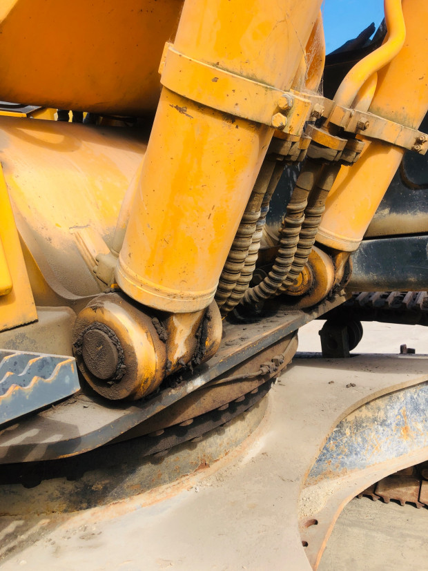 2006 HYUNDAI 360C-7 AUTOMATIC TRACKED-EXCAVATOR