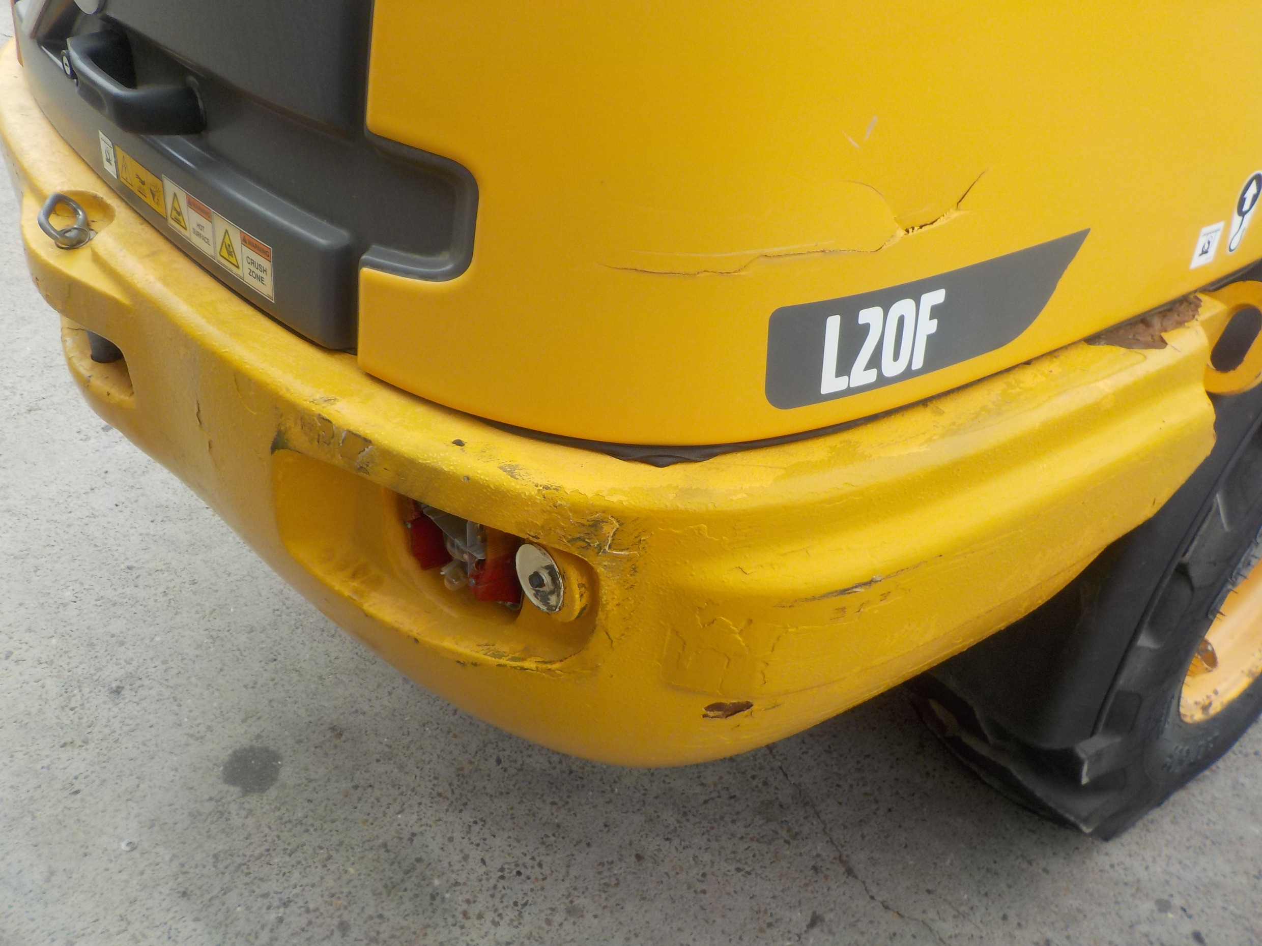 2011 VOLVO L25 FRONT END LOADER