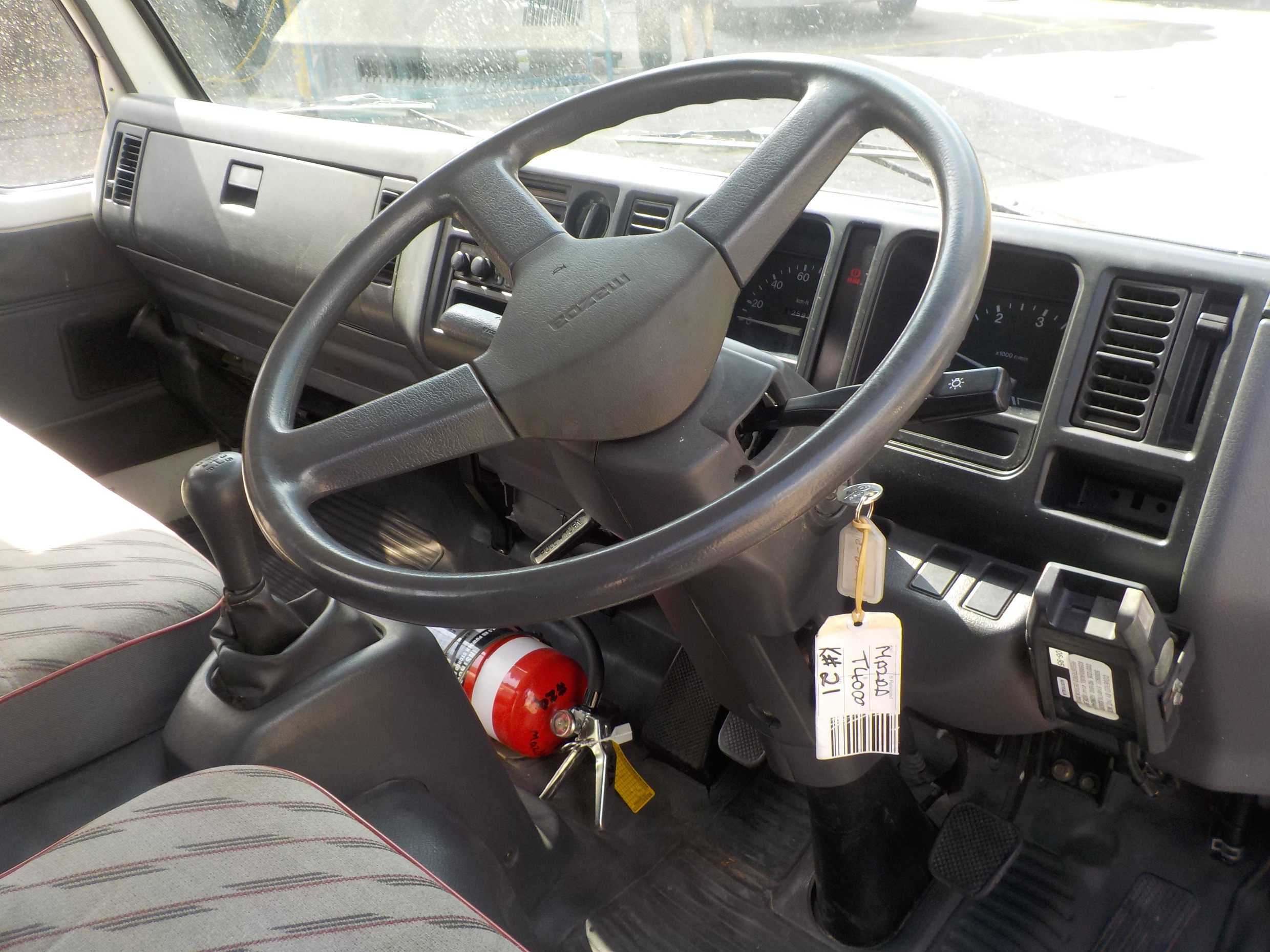 MAZDA T4000 TRUCK MANUAL TRAY