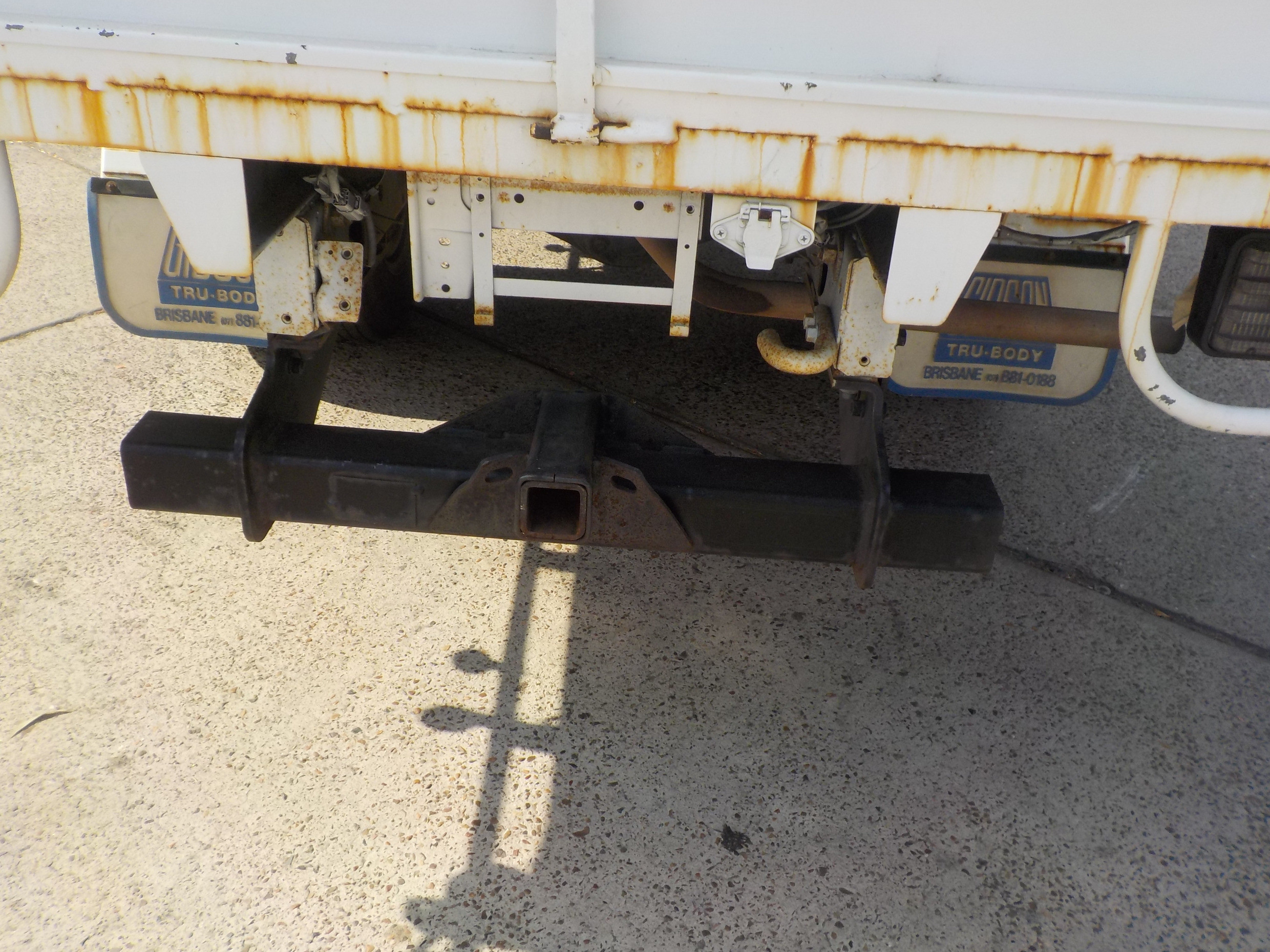 MAZDA T4000 TRUCK MANUAL TRAY