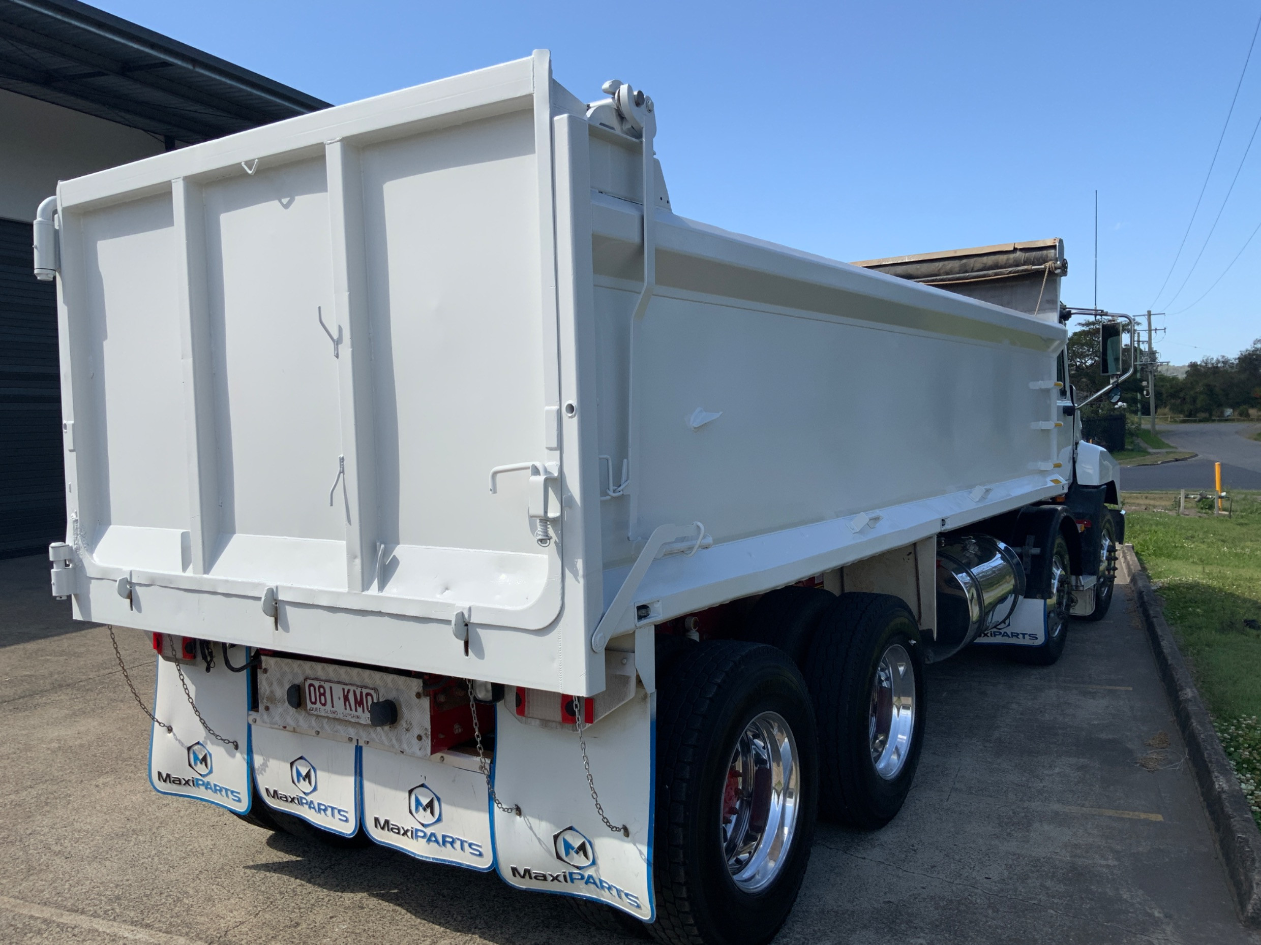 2007 MACK METRO-LINER MANUAL TIPPER