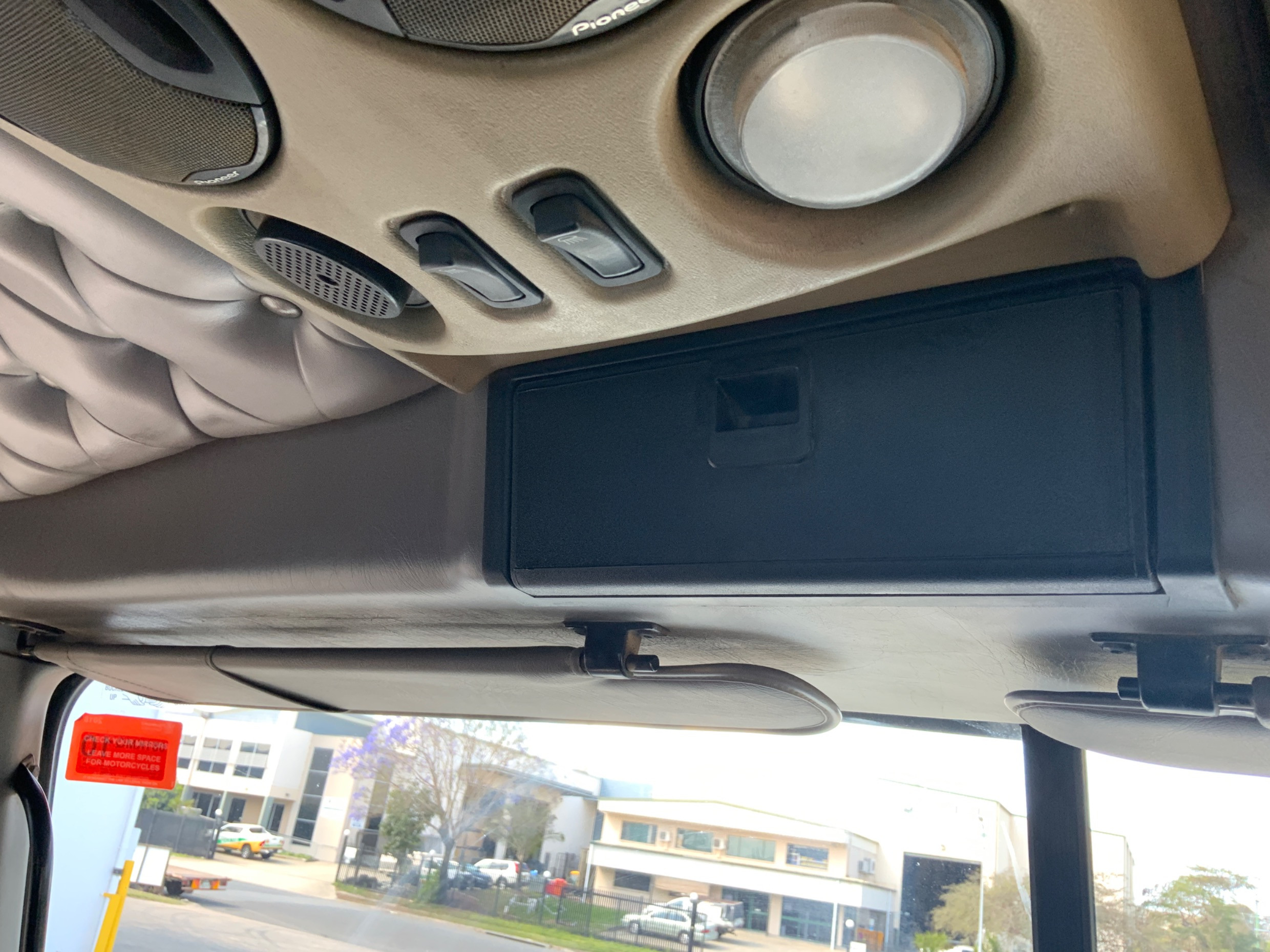 2007 MACK METRO-LINER MANUAL TIPPER