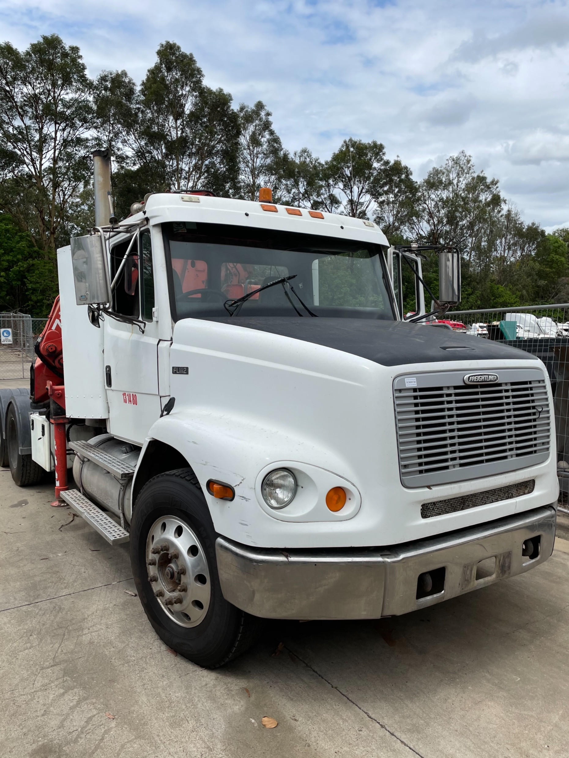 1997 FREIGHTLINER FL112 CRANE TRUCK