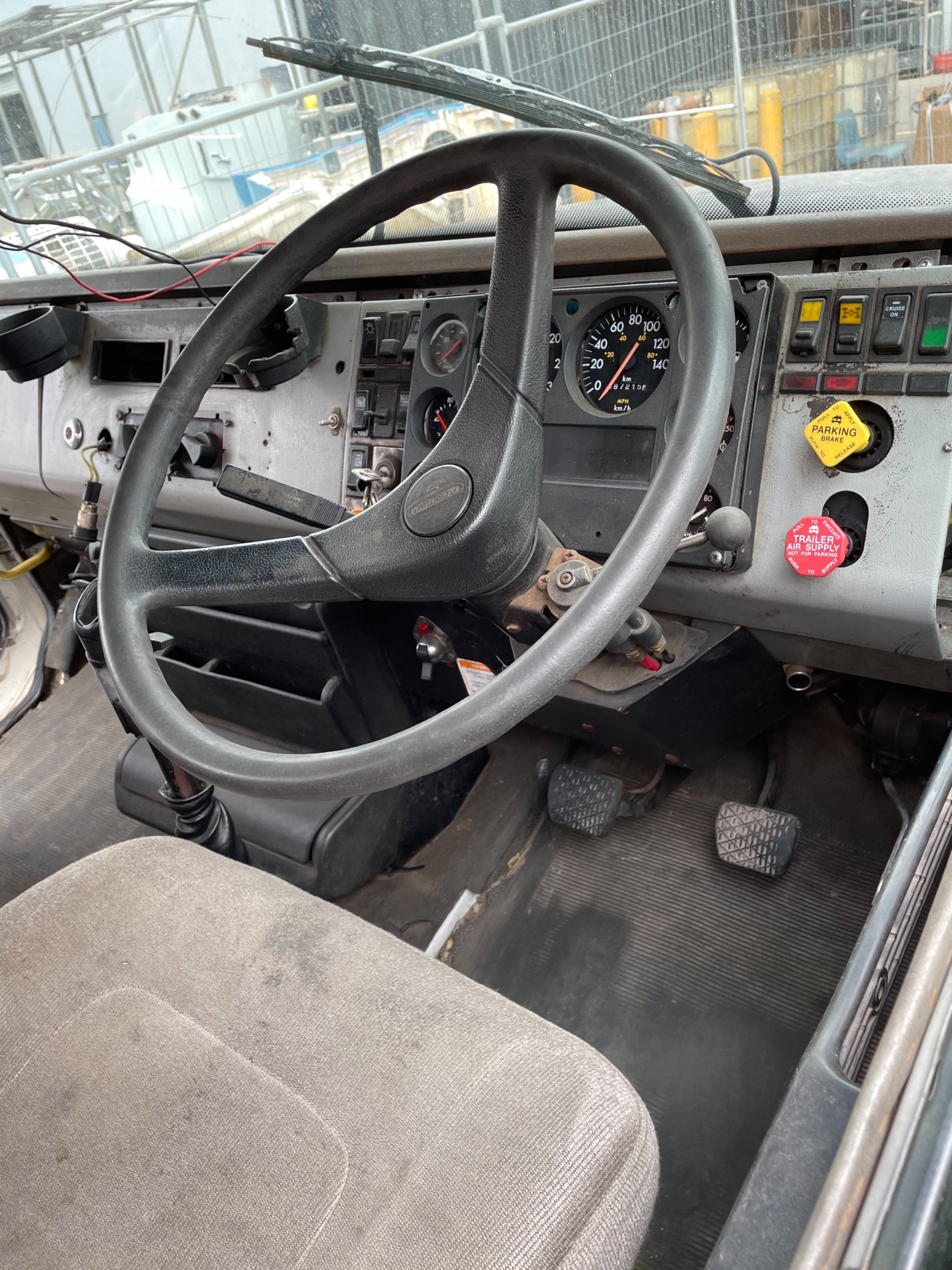 1997 FREIGHTLINER FL112 CRANE TRUCK
