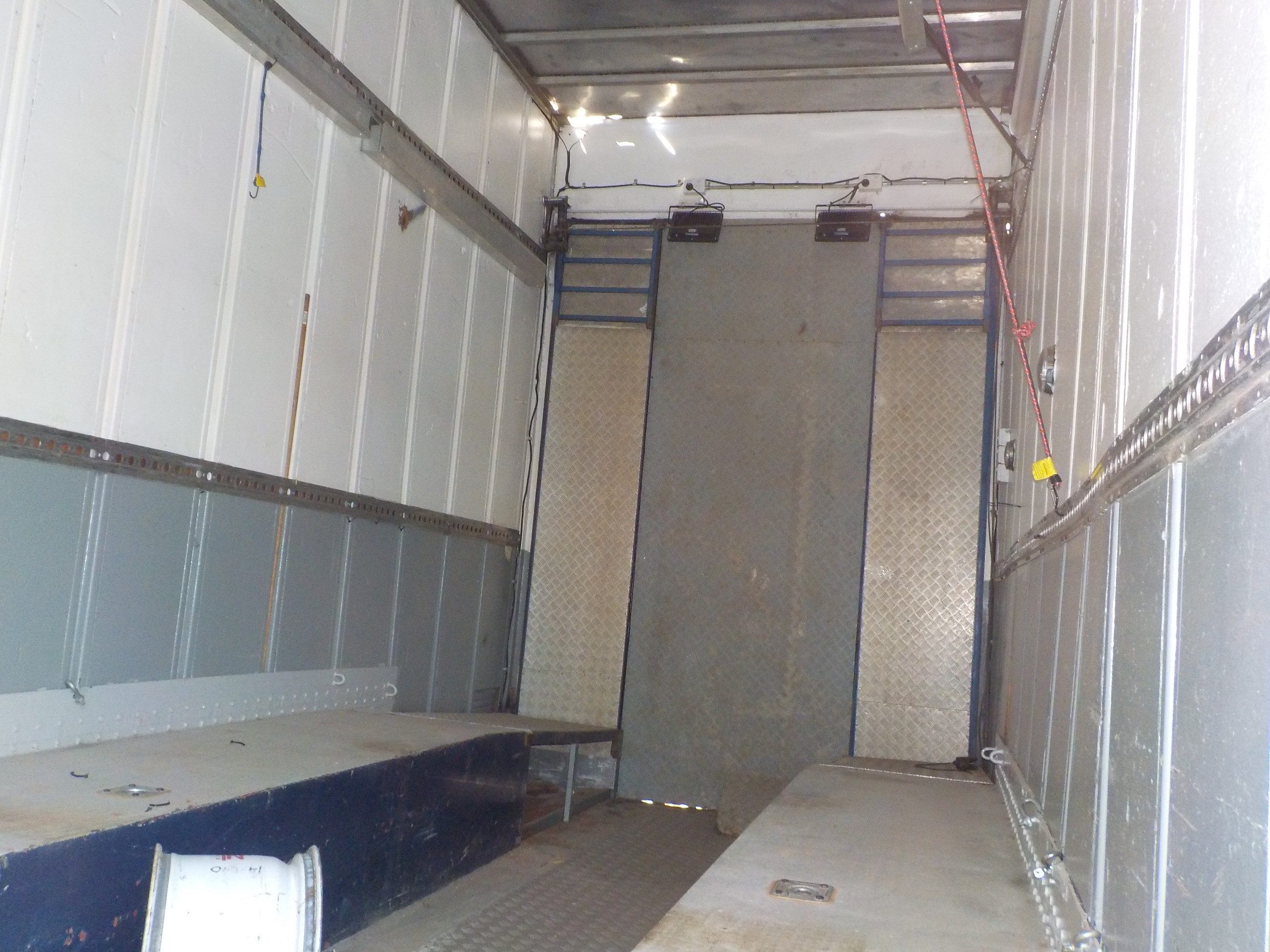 1985 M&M ENGINEERING RACE CAR TRAILER SEMI
