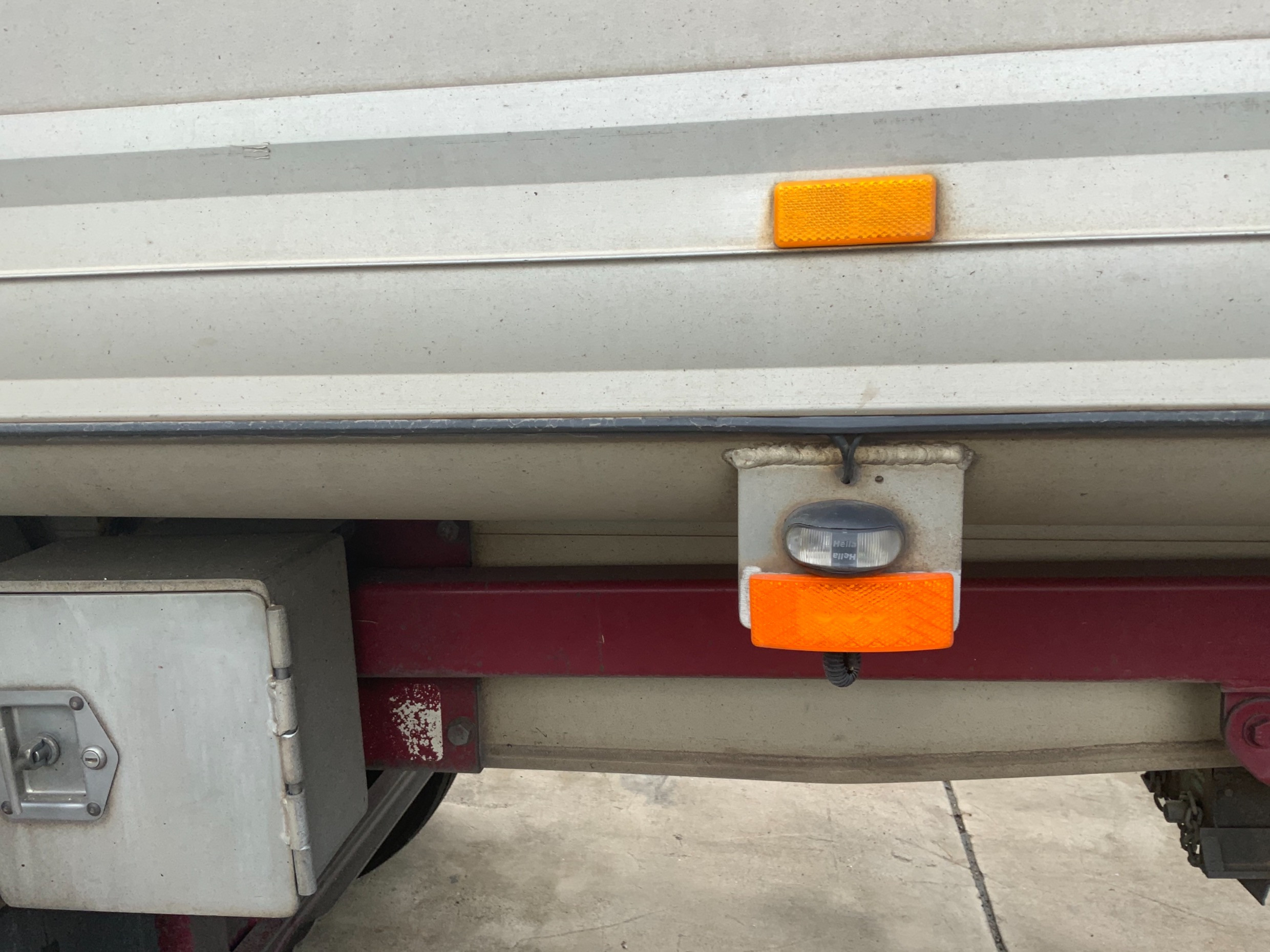 2001 LUSTY EMS TIPPER TRAILER B/D COMBINATION B/D COMBINATION LUSTY EMS S GRAIN TIPPERS