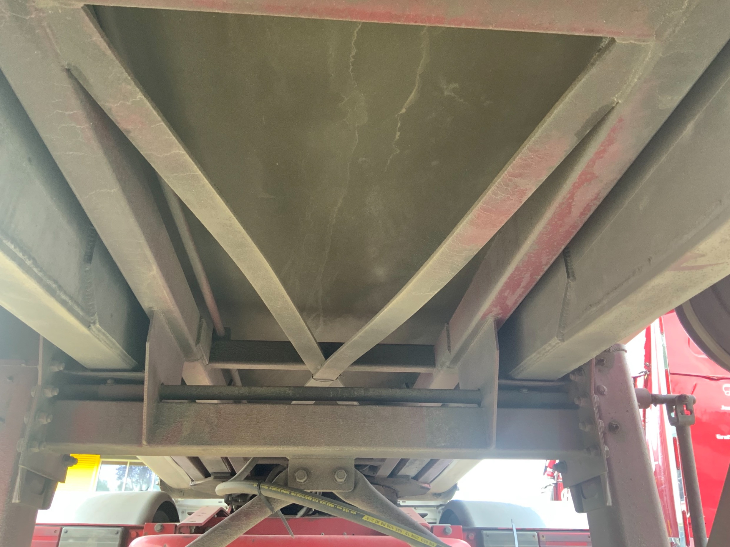 2001 LUSTY EMS TIPPER TRAILER B/D COMBINATION B/D COMBINATION LUSTY EMS S GRAIN TIPPERS