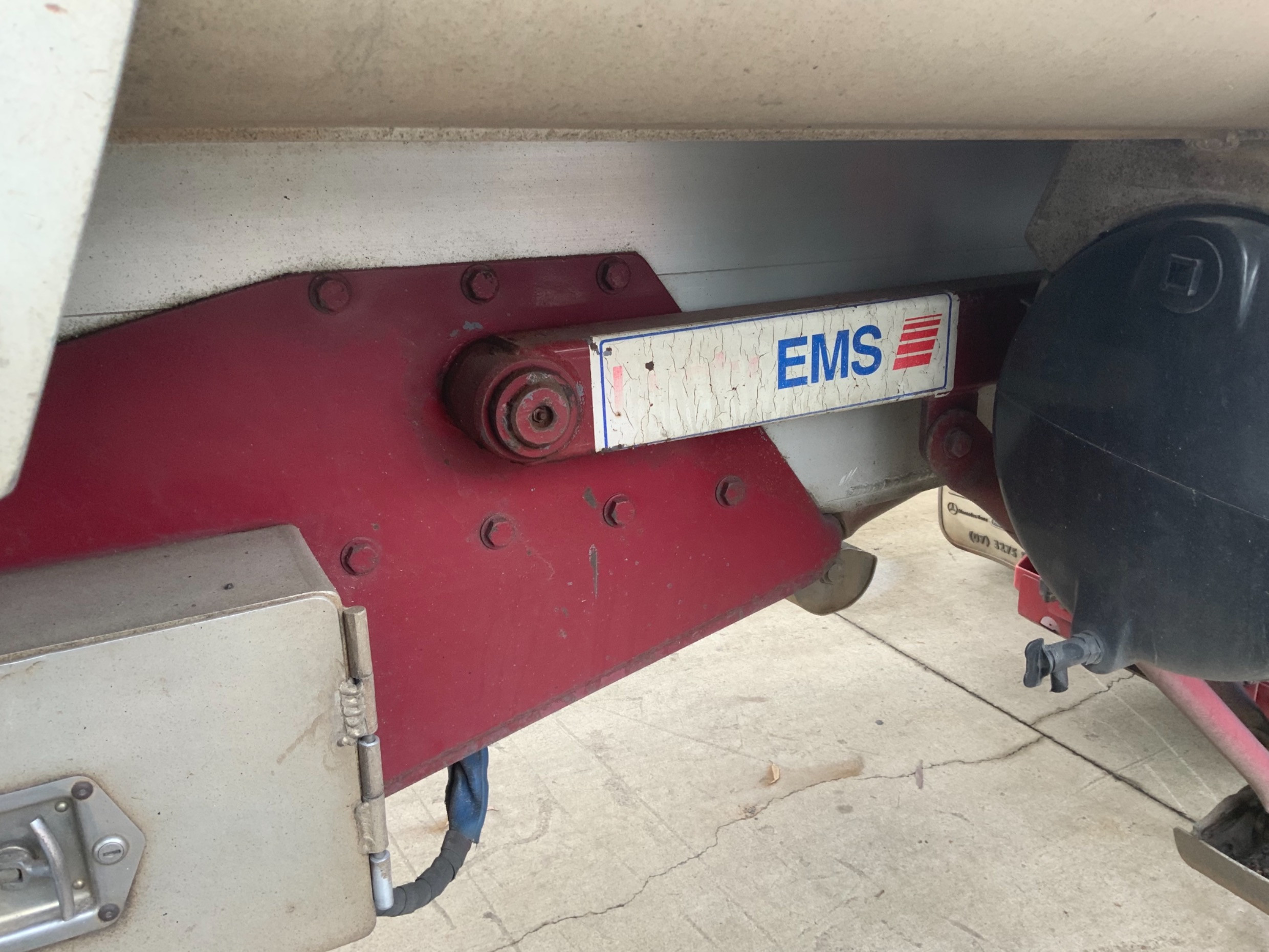 2001 LUSTY EMS TIPPER TRAILER B/D COMBINATION B/D COMBINATION LUSTY EMS S GRAIN TIPPERS