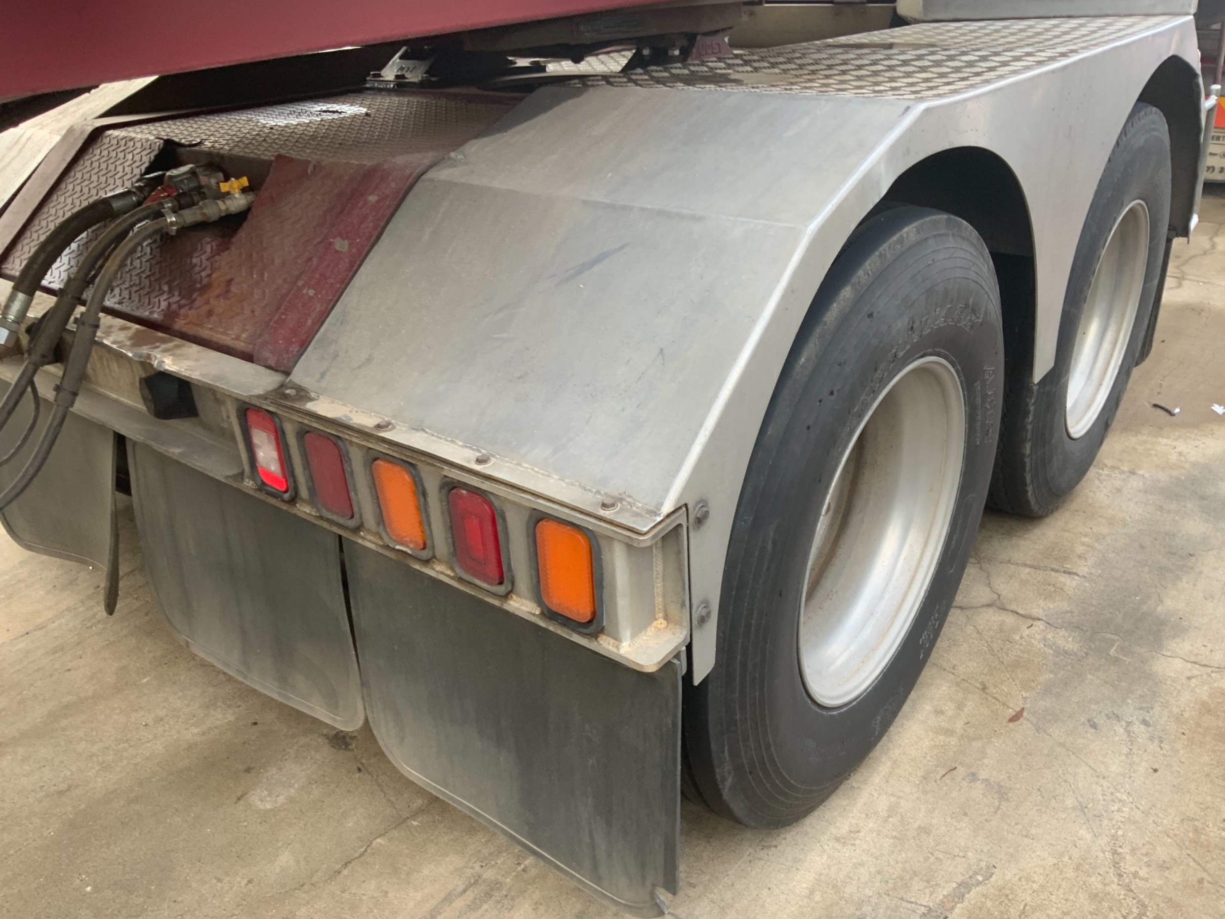2001 LUSTY EMS TIPPER TRAILER B/D COMBINATION B/D COMBINATION LUSTY EMS S GRAIN TIPPERS