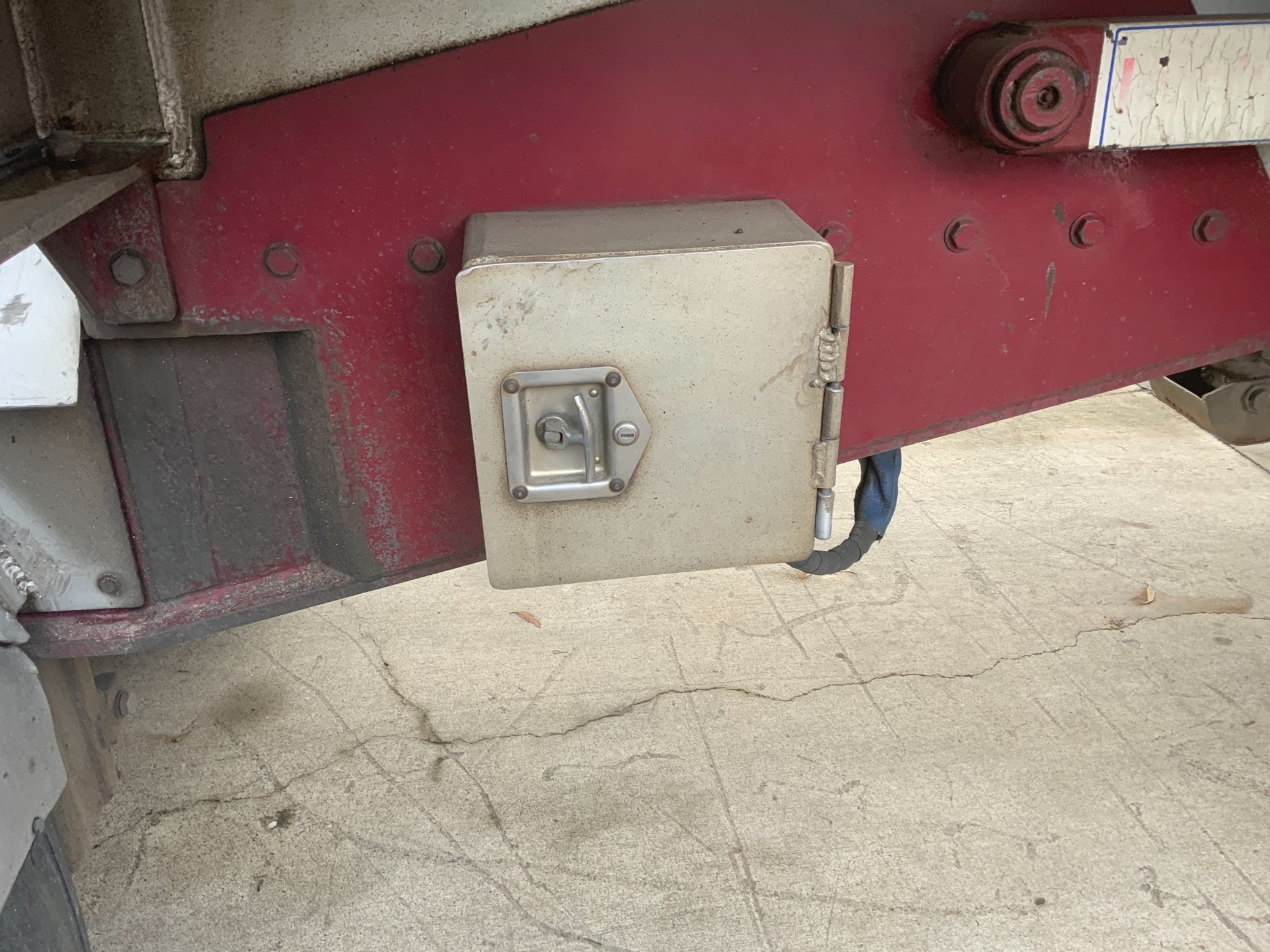2001 LUSTY EMS TIPPER TRAILER B/D COMBINATION B/D COMBINATION LUSTY EMS S GRAIN TIPPERS