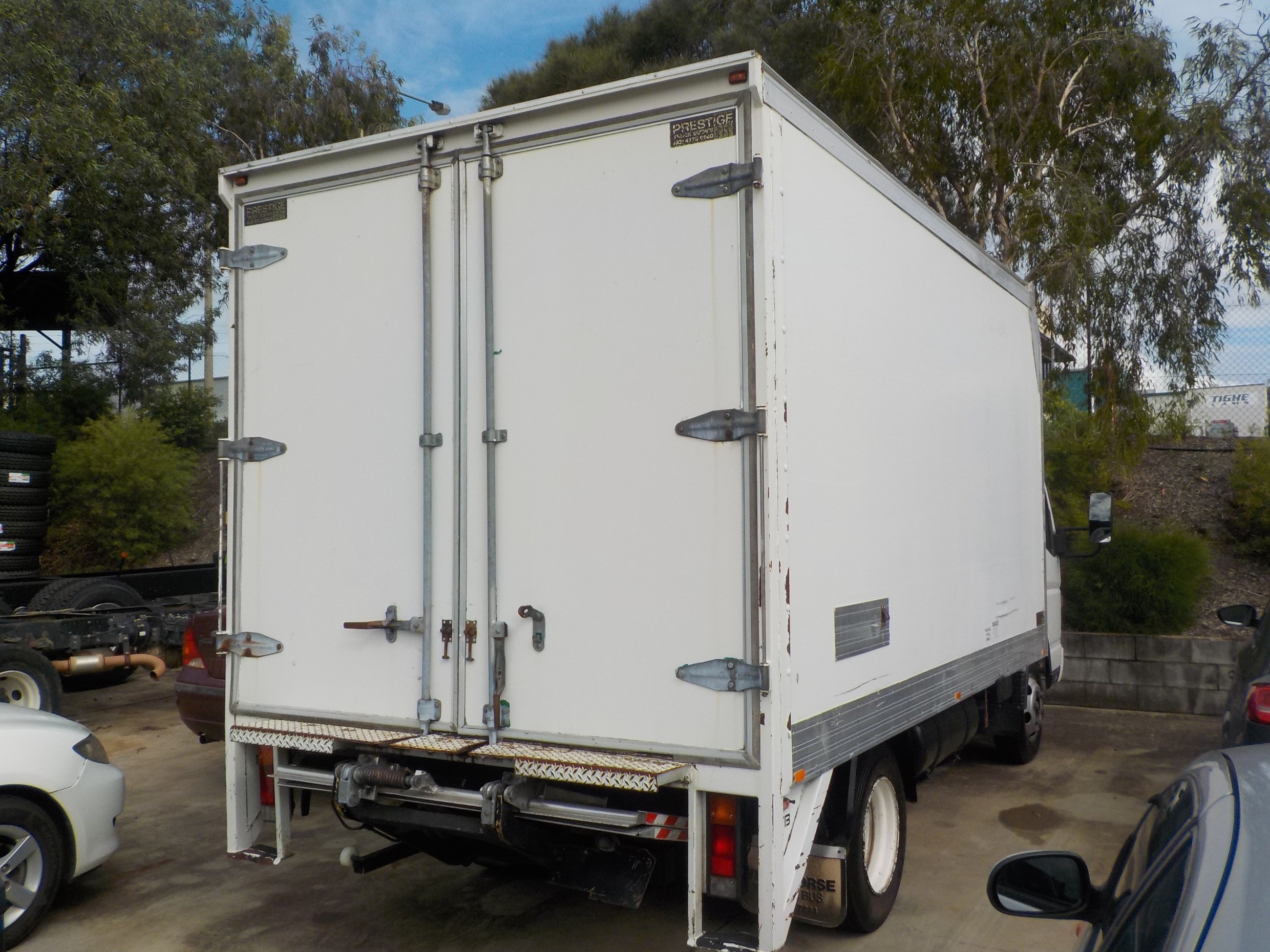 MITSUBISHI CANTER 815 WIDE FFE840 TRUCK AUTOMATIC PANTECH