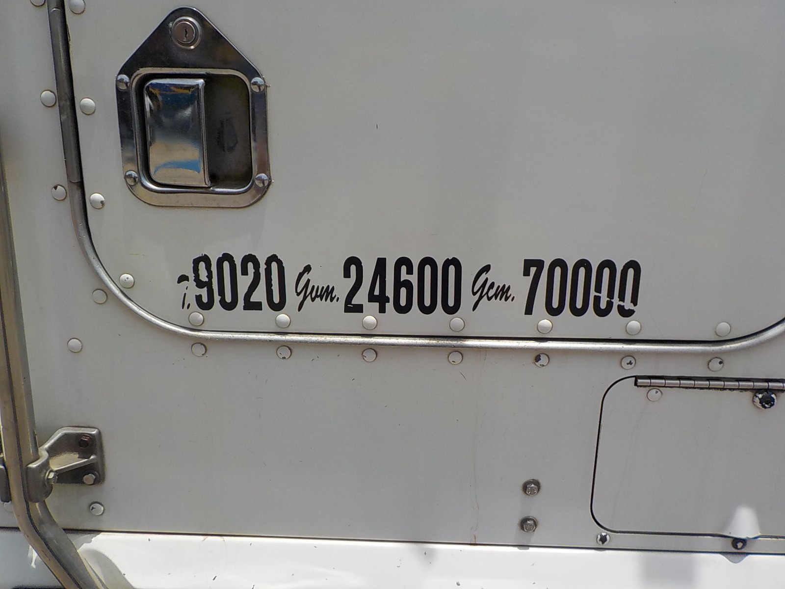 1999 KENWORTH K104 K104 TRUCK MANUAL PRIMEMOVER