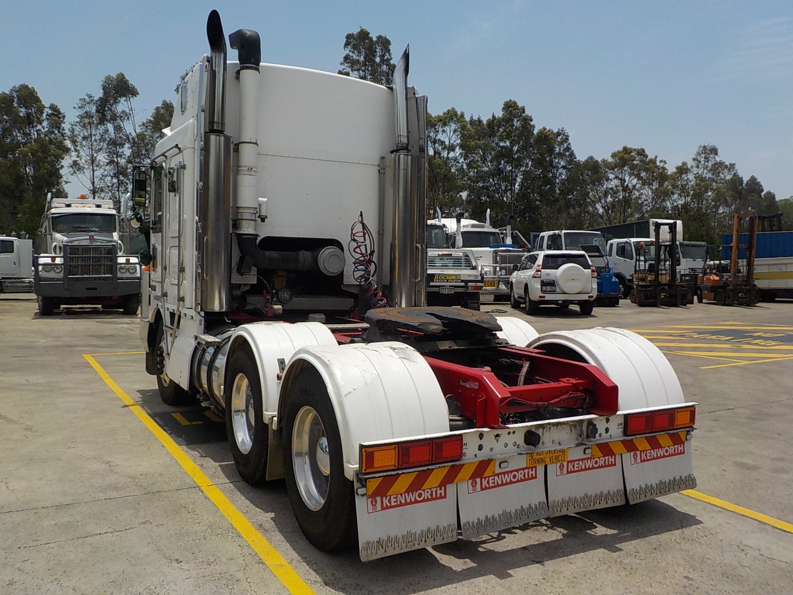 1999 KENWORTH K104 K104 TRUCK MANUAL PRIMEMOVER
