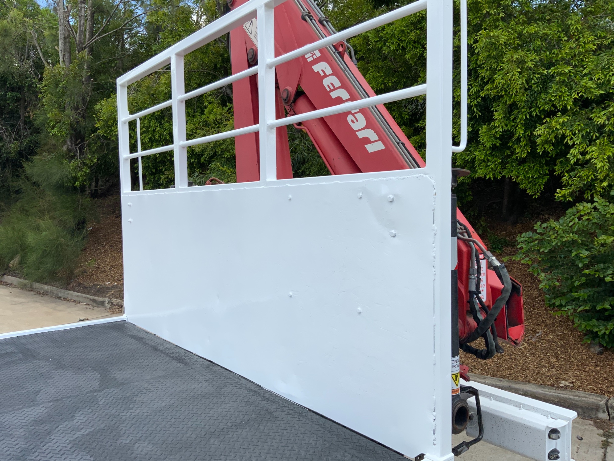 2009 MITSUBISHI FK600 FIGHTER MANUAL CRANE TRUCK