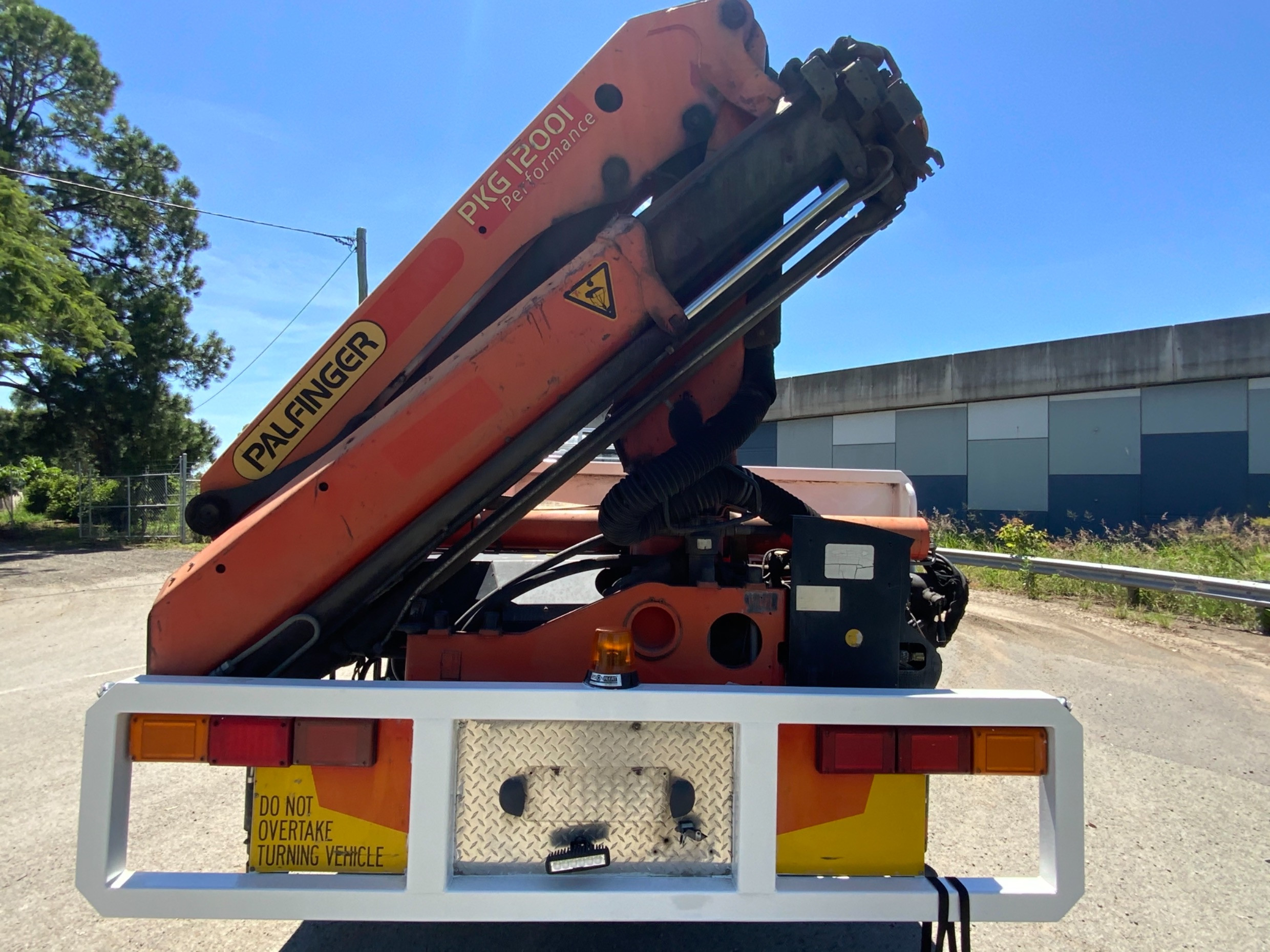 ISUZU FVZ1400 TRUCK FVZ1400 MANUAL CRANE TRUCK