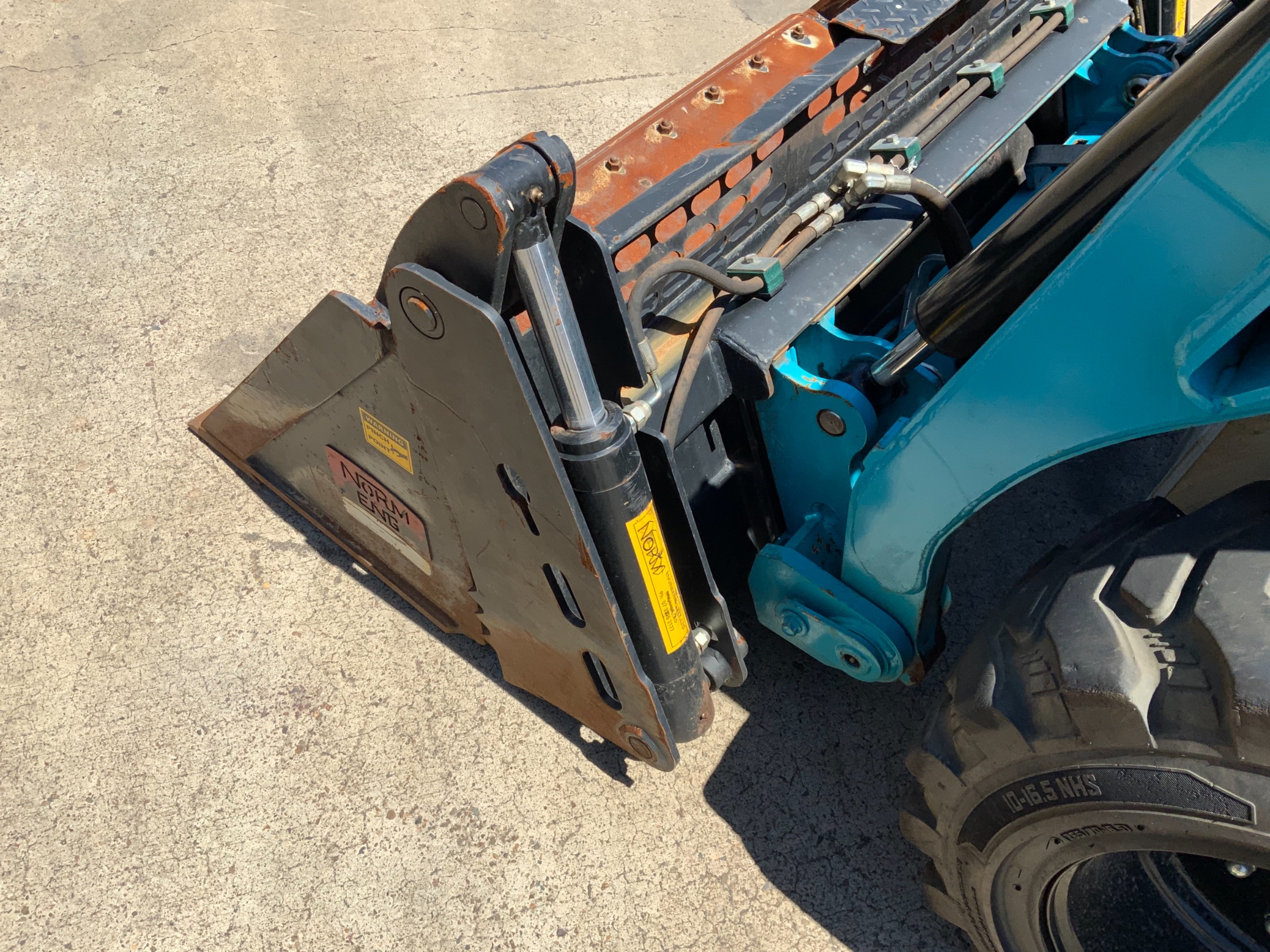 2019 TOYOTA 5-SDK9 HUSKI LOADER 5-SDK9 HUSKI SKID STEER