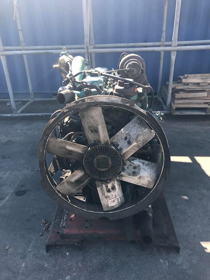VOLVO TD102 PARTS ENGINE