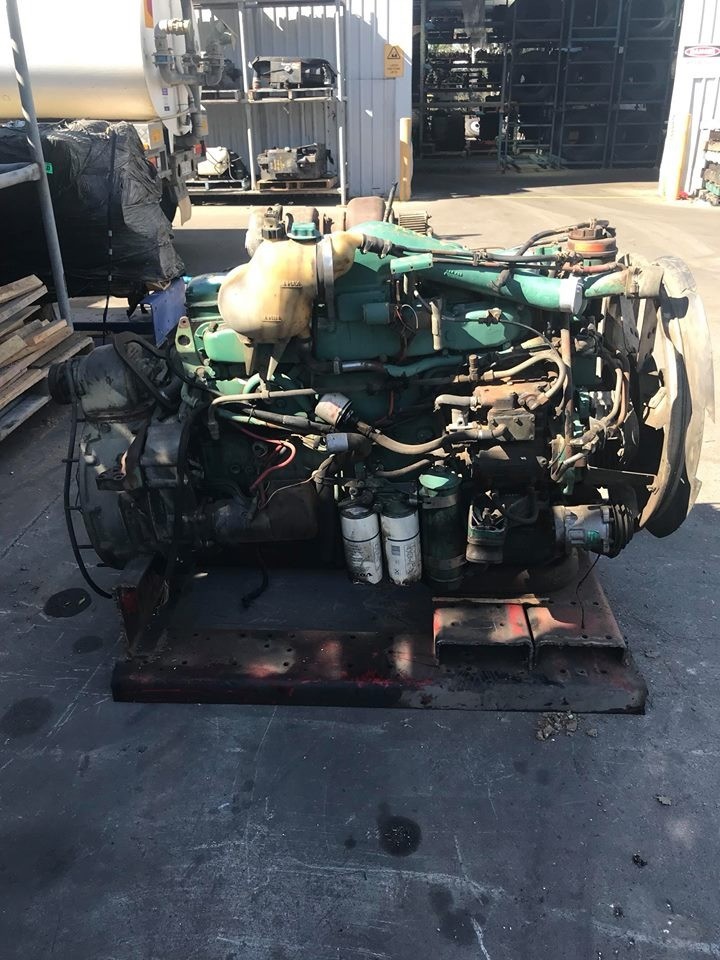 VOLVO TD102 PARTS ENGINE