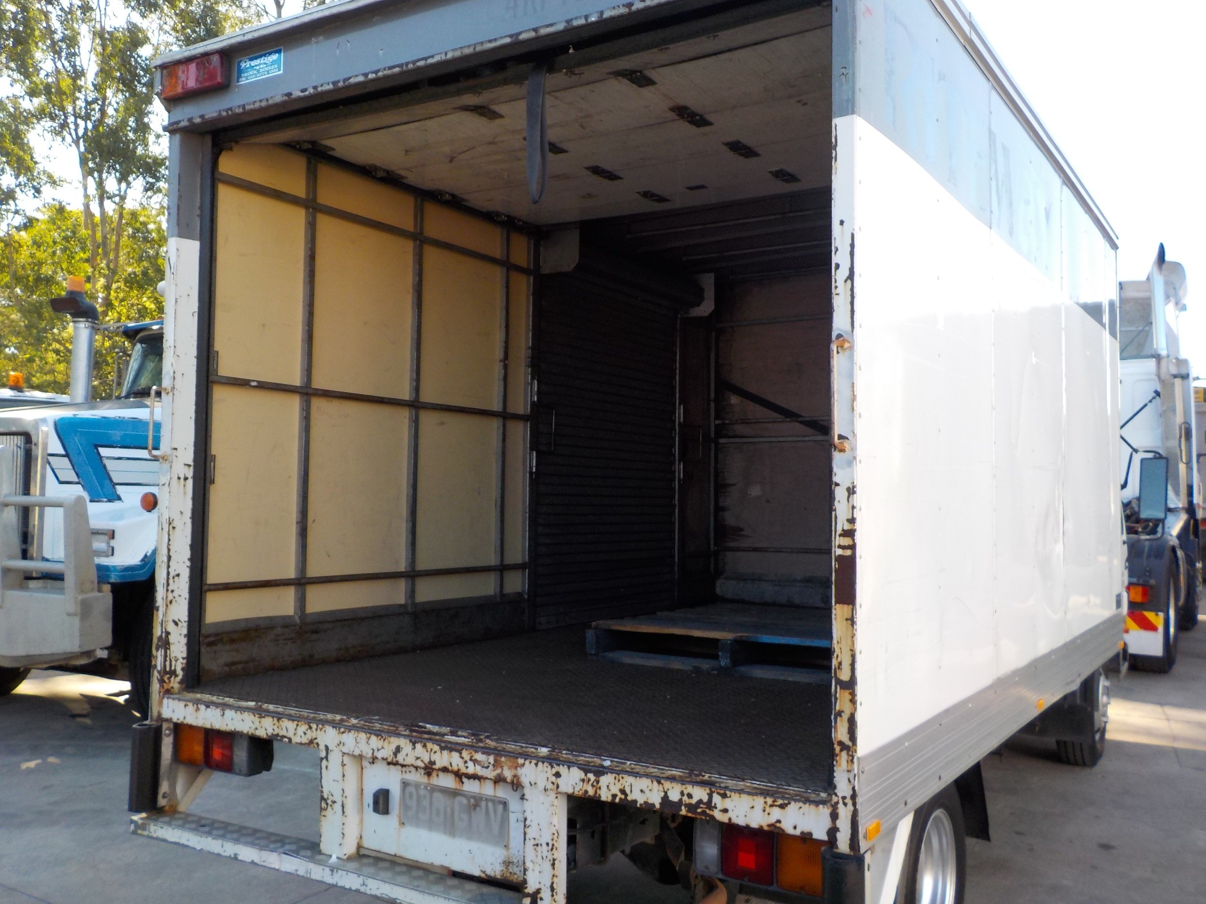 2002 MITSUBISHI L500/600 TRUCK MANUAL PANTECH