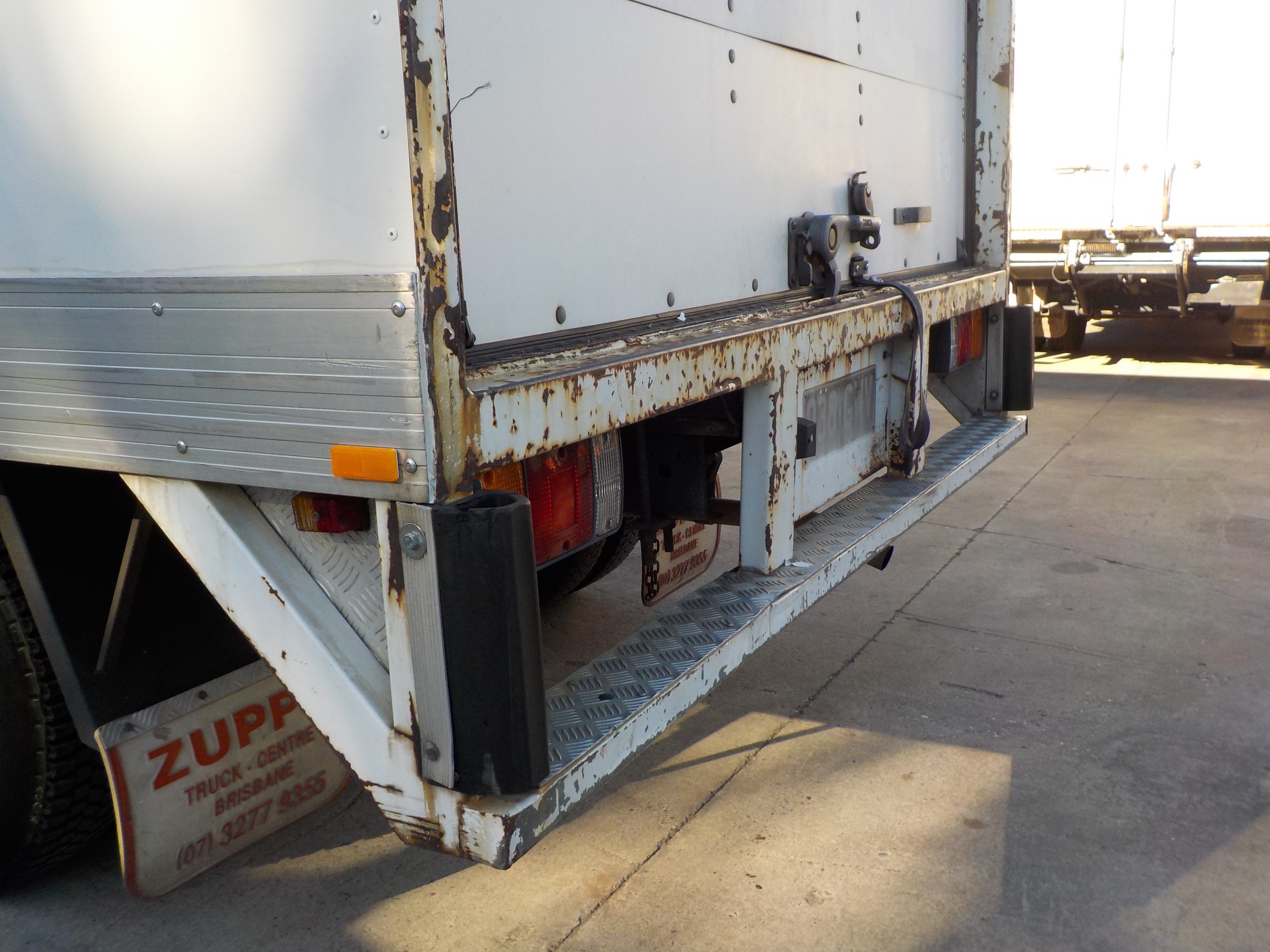2002 MITSUBISHI L500/600 TRUCK MANUAL PANTECH