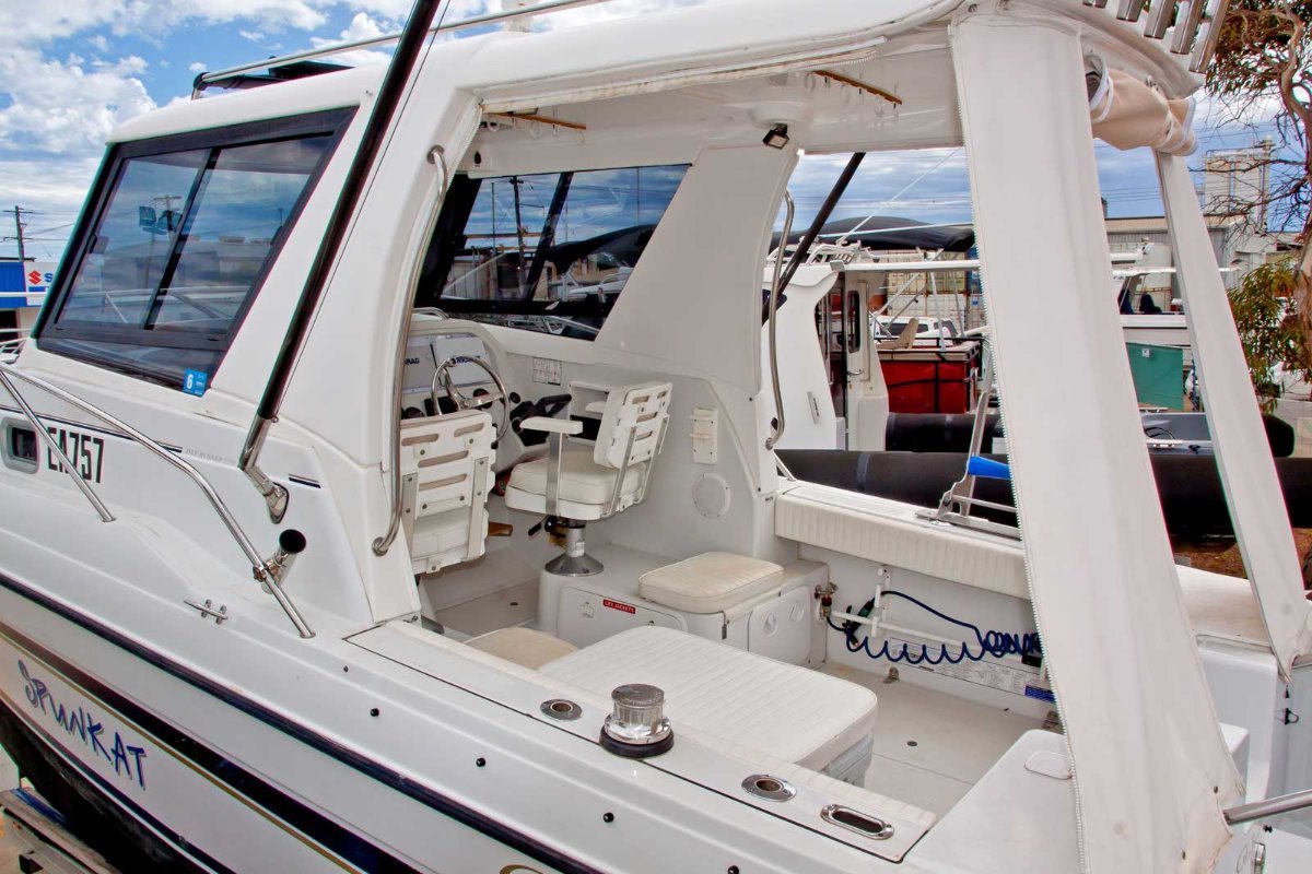 2003 GLACIER BAY 2270 ISLE RUNNER