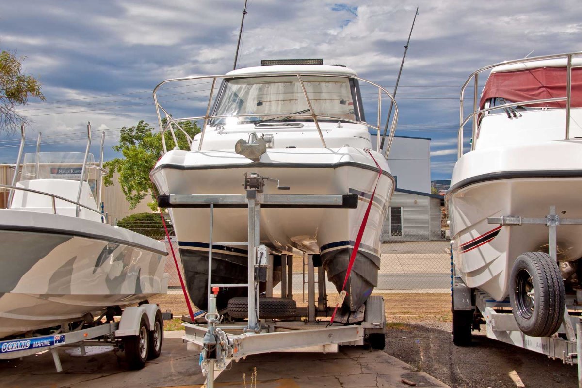 2003 GLACIER BAY 2270 ISLE RUNNER
