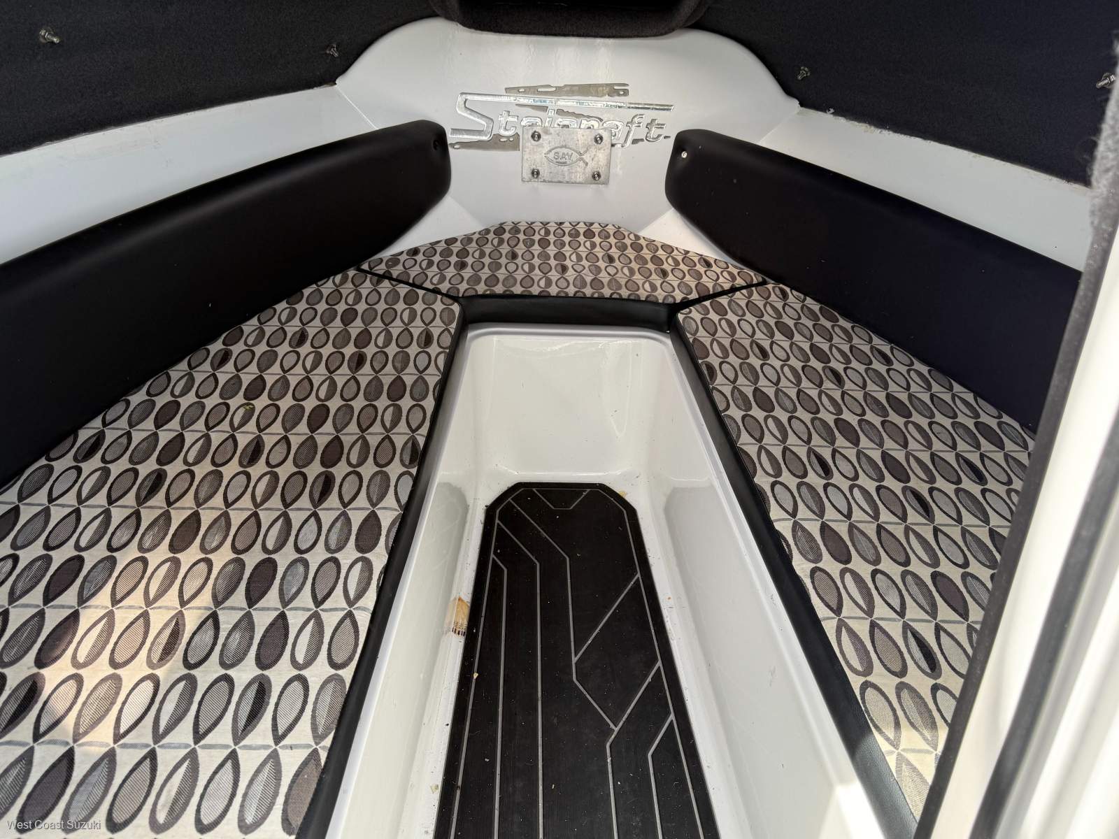 2018 STEJCRAFT 580 ISLANDER OPEN CABIN