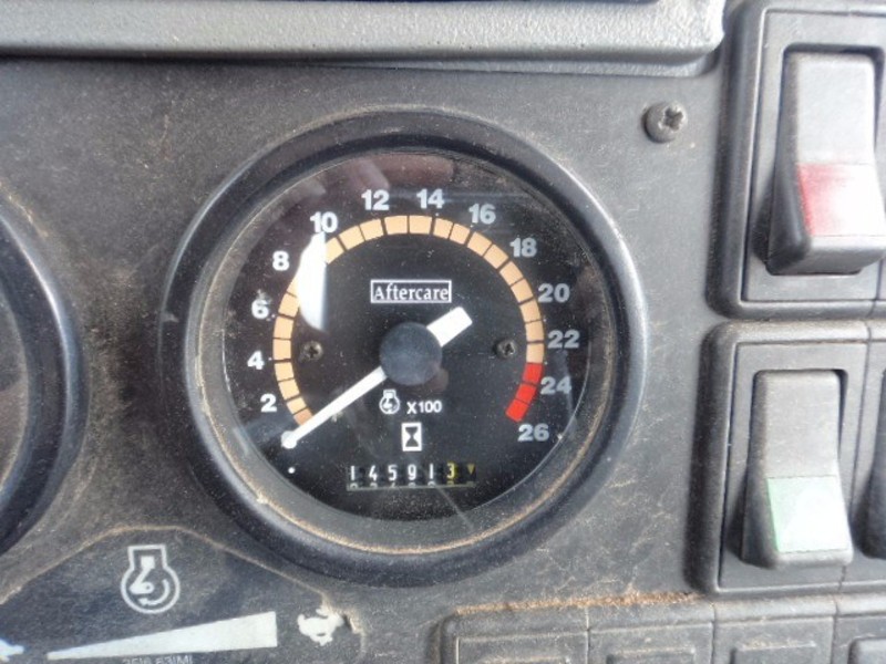 1985 MASSEY FERGUSON MF860 MF860 Loader