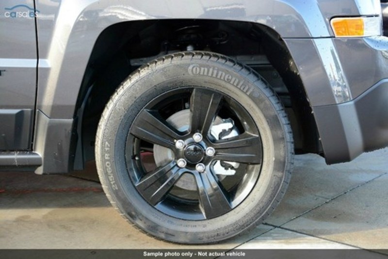 2014 JEEP PATRIOT BLACKHAWK 4X2 MK MY14
