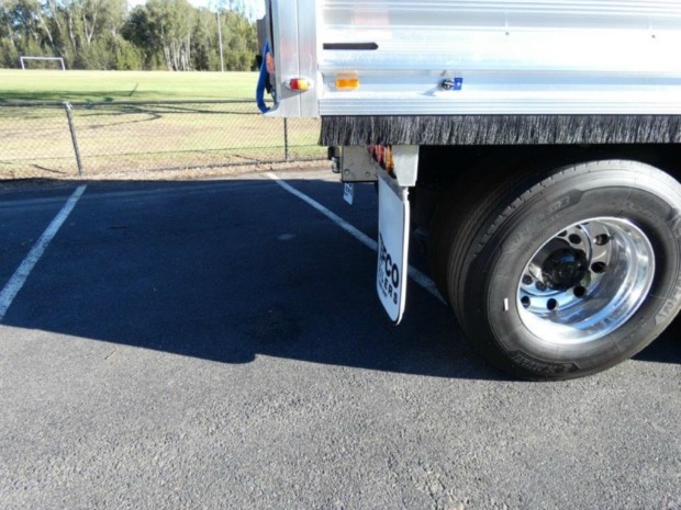 2018 FREIGHTLINER CL112 10 X 4 TRUCK AUTOMATIC TIPPER